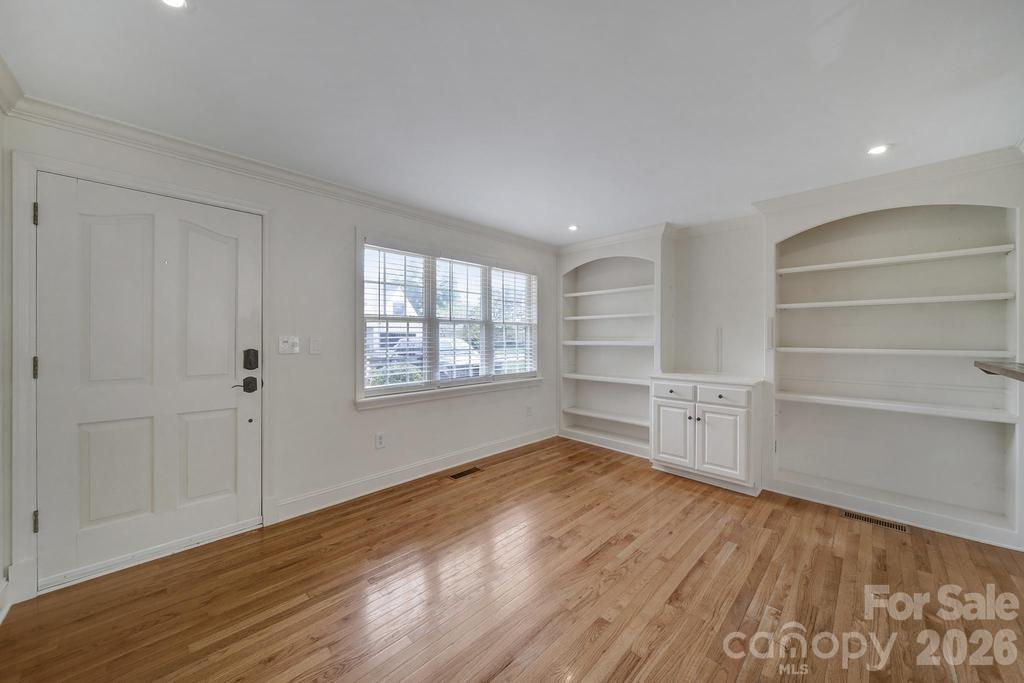2715 Springway Drive — Charlotte