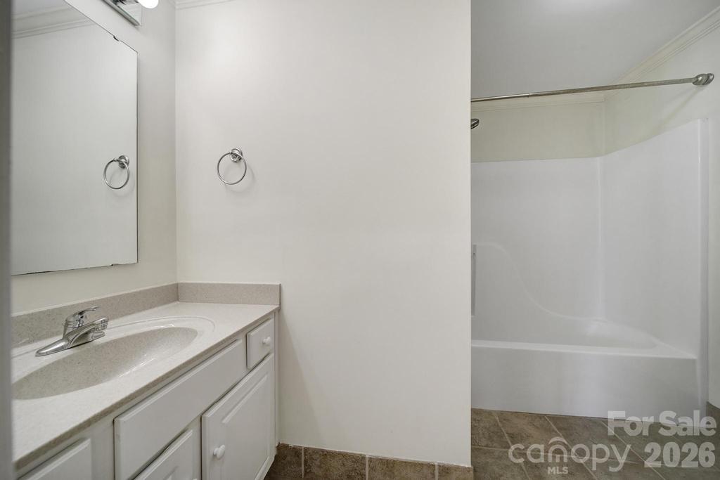 2715 Springway Drive — Charlotte
