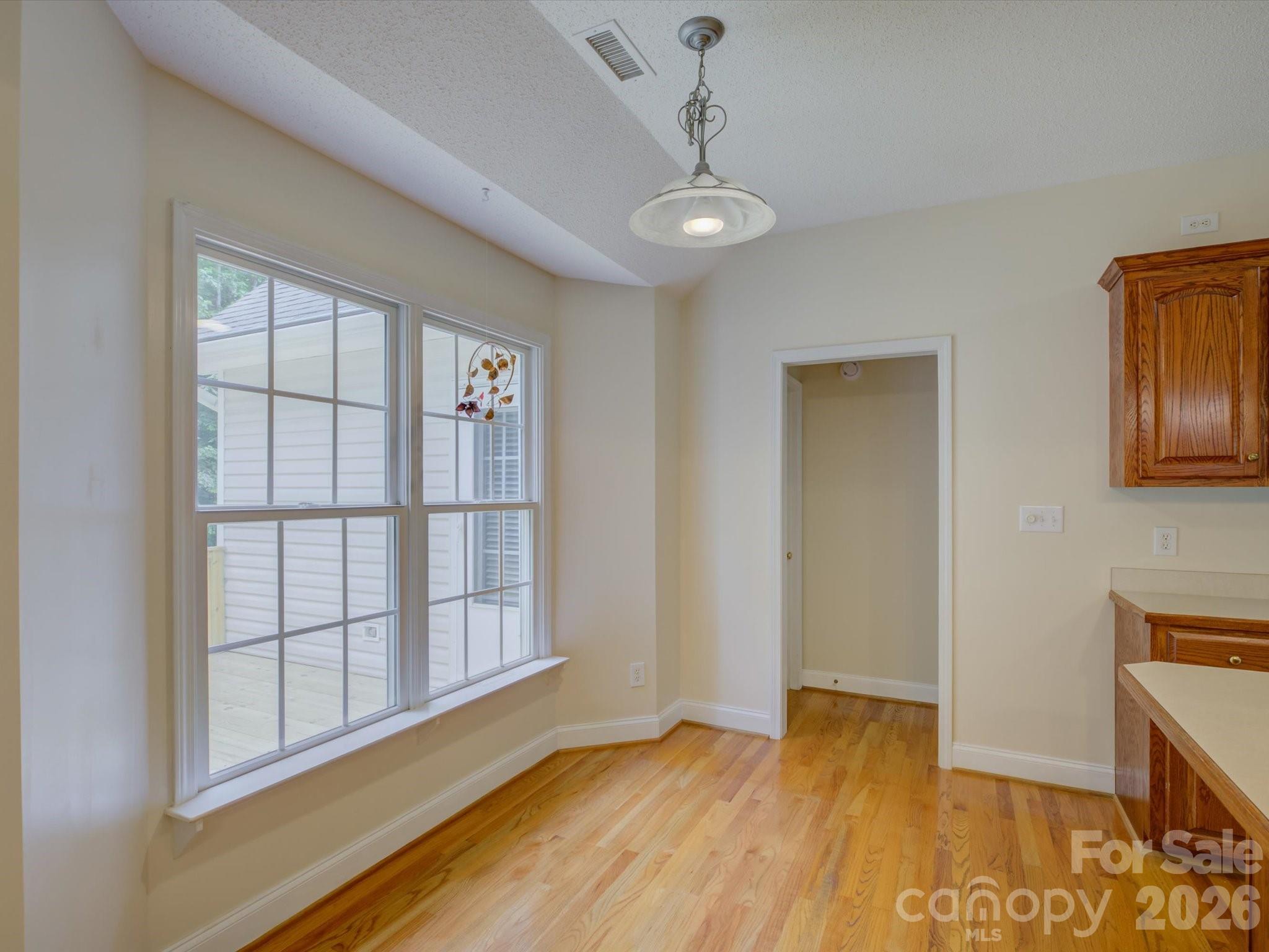 1527 Lavington Court — Gastonia