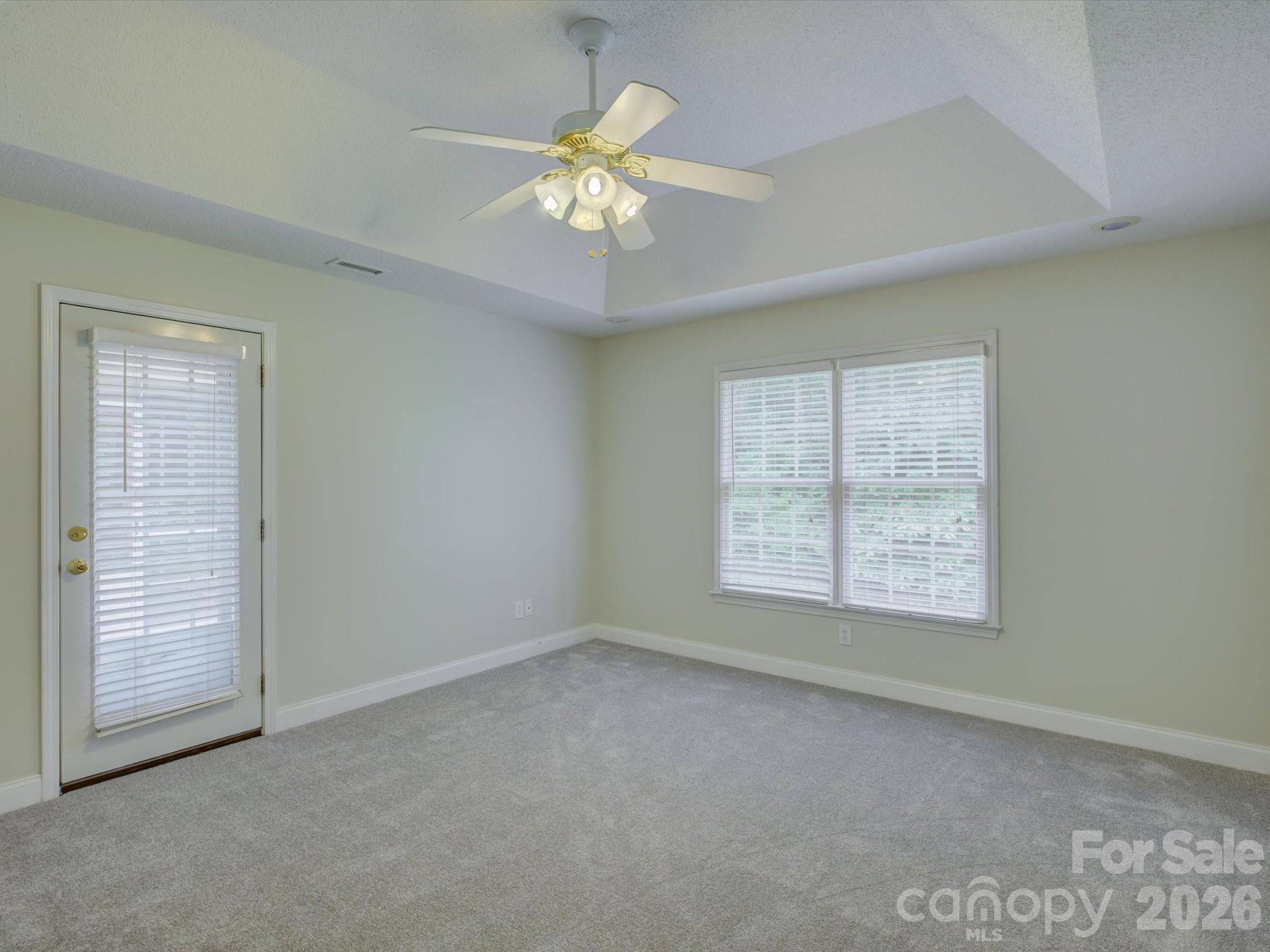 1527 Lavington Court — Gastonia