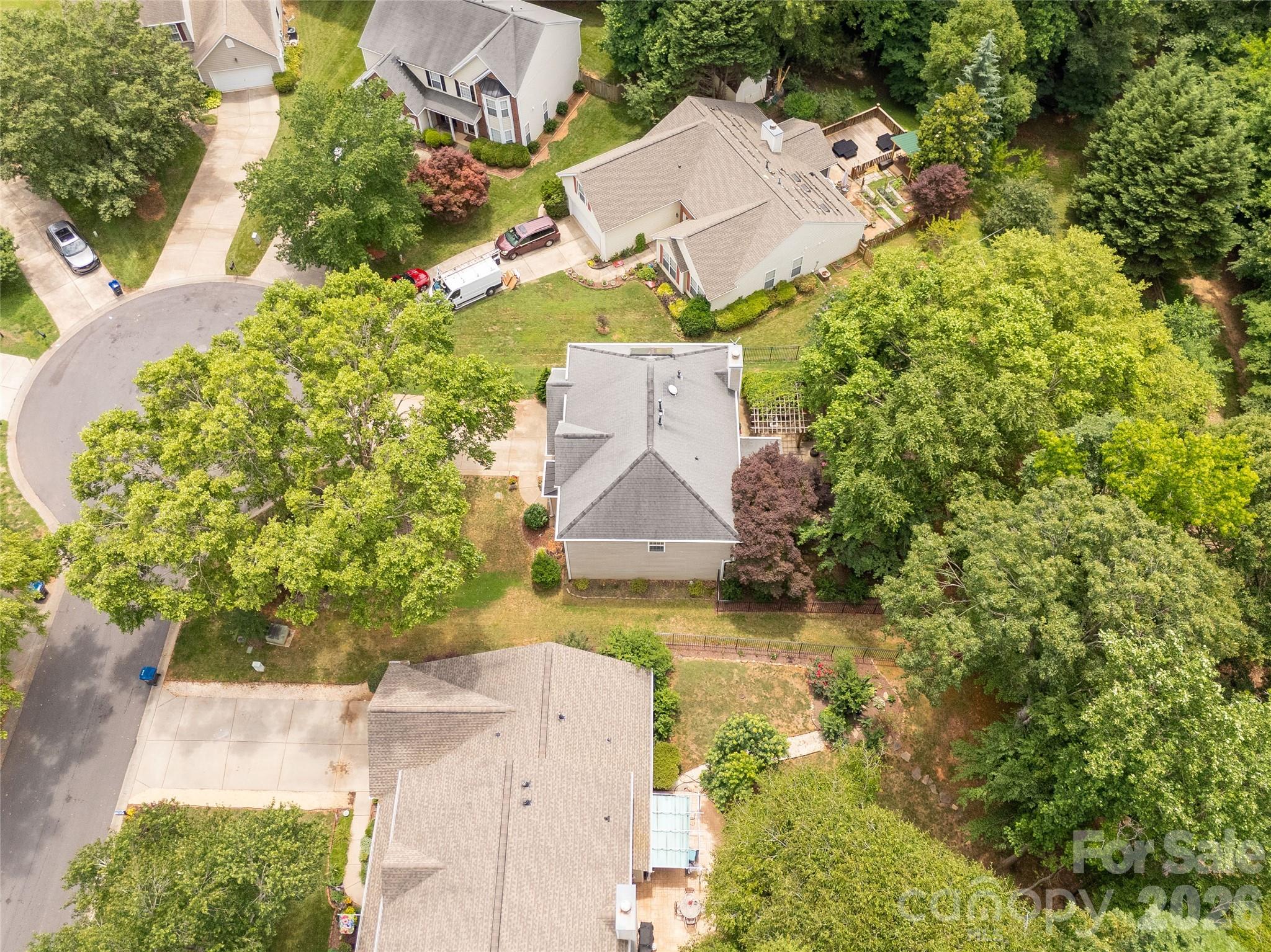 1126 W Arrow Lake Court — Lancaster
