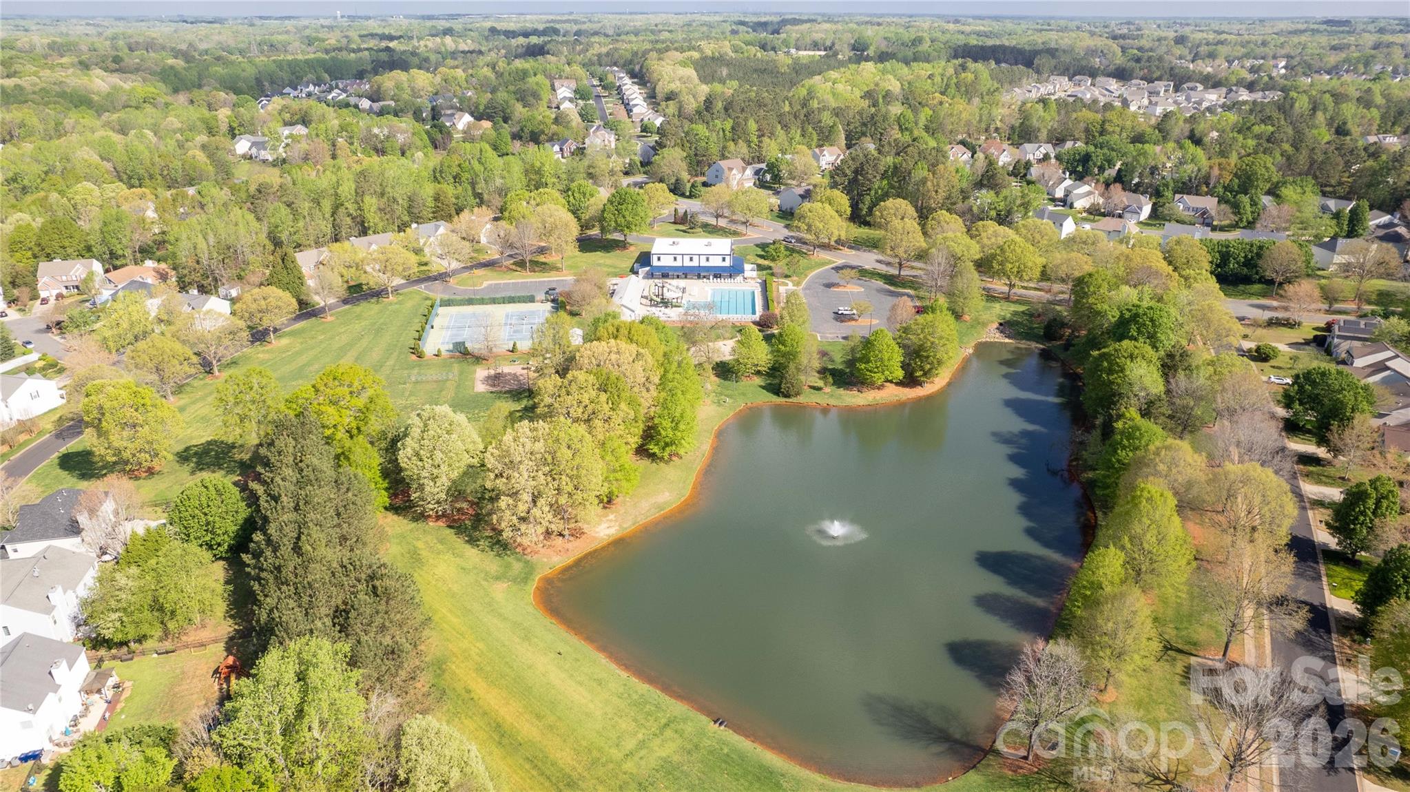 1126 W Arrow Lake Court — Lancaster
