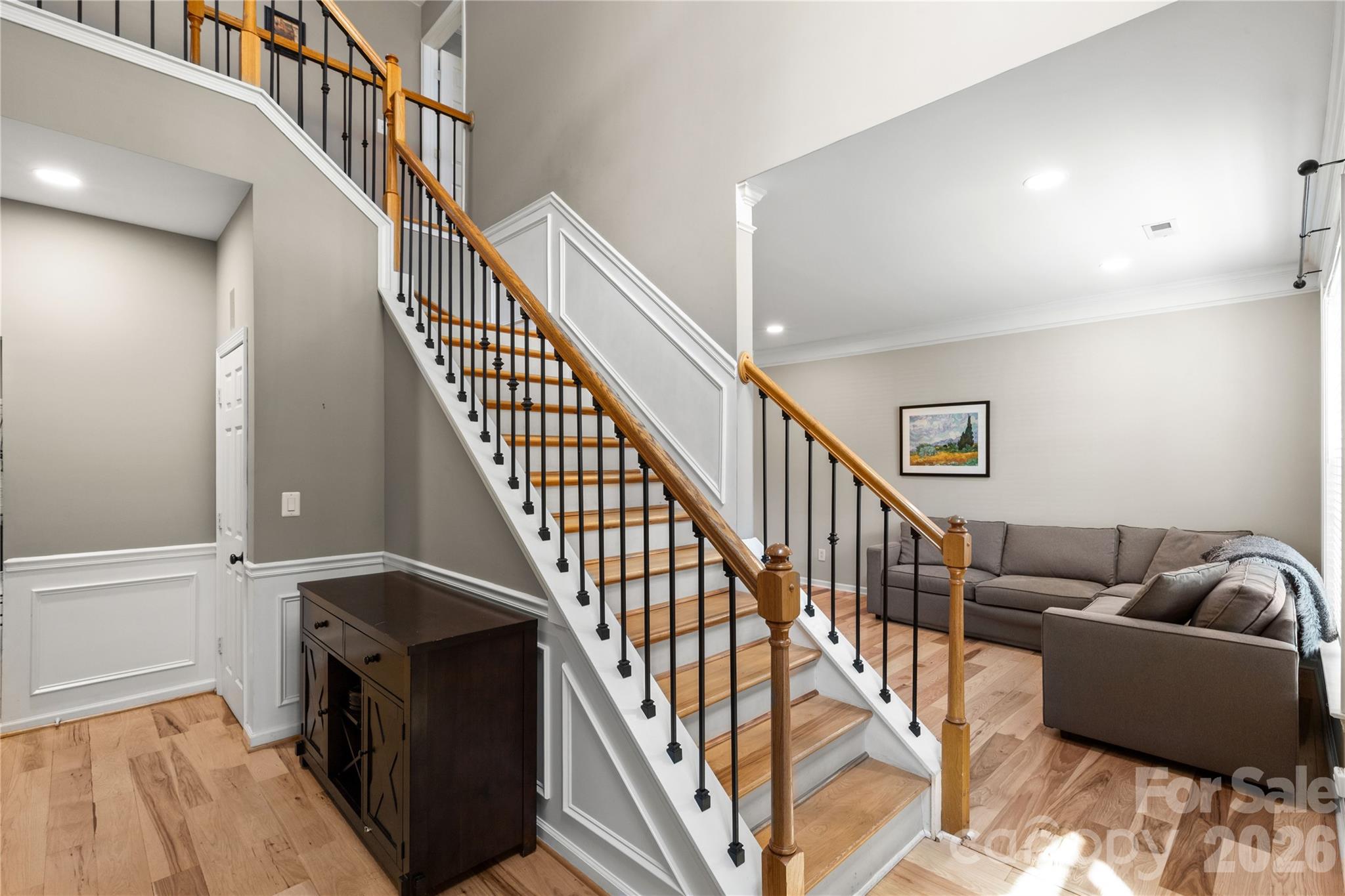 1126 W Arrow Lake Court — Lancaster