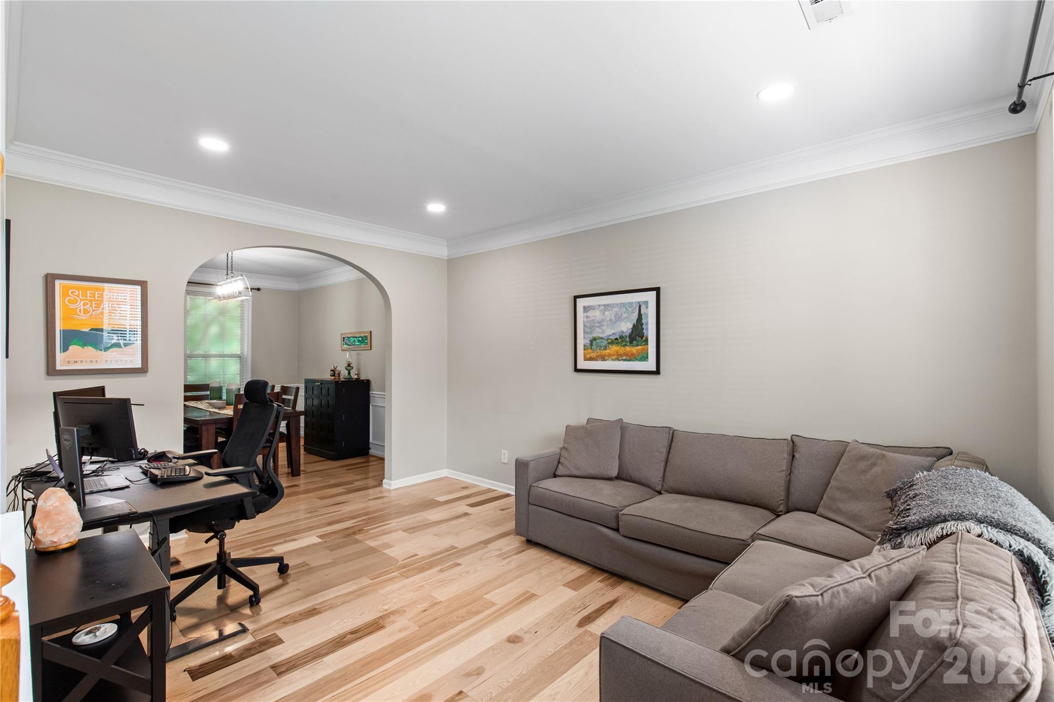1126 W Arrow Lake Court — Lancaster