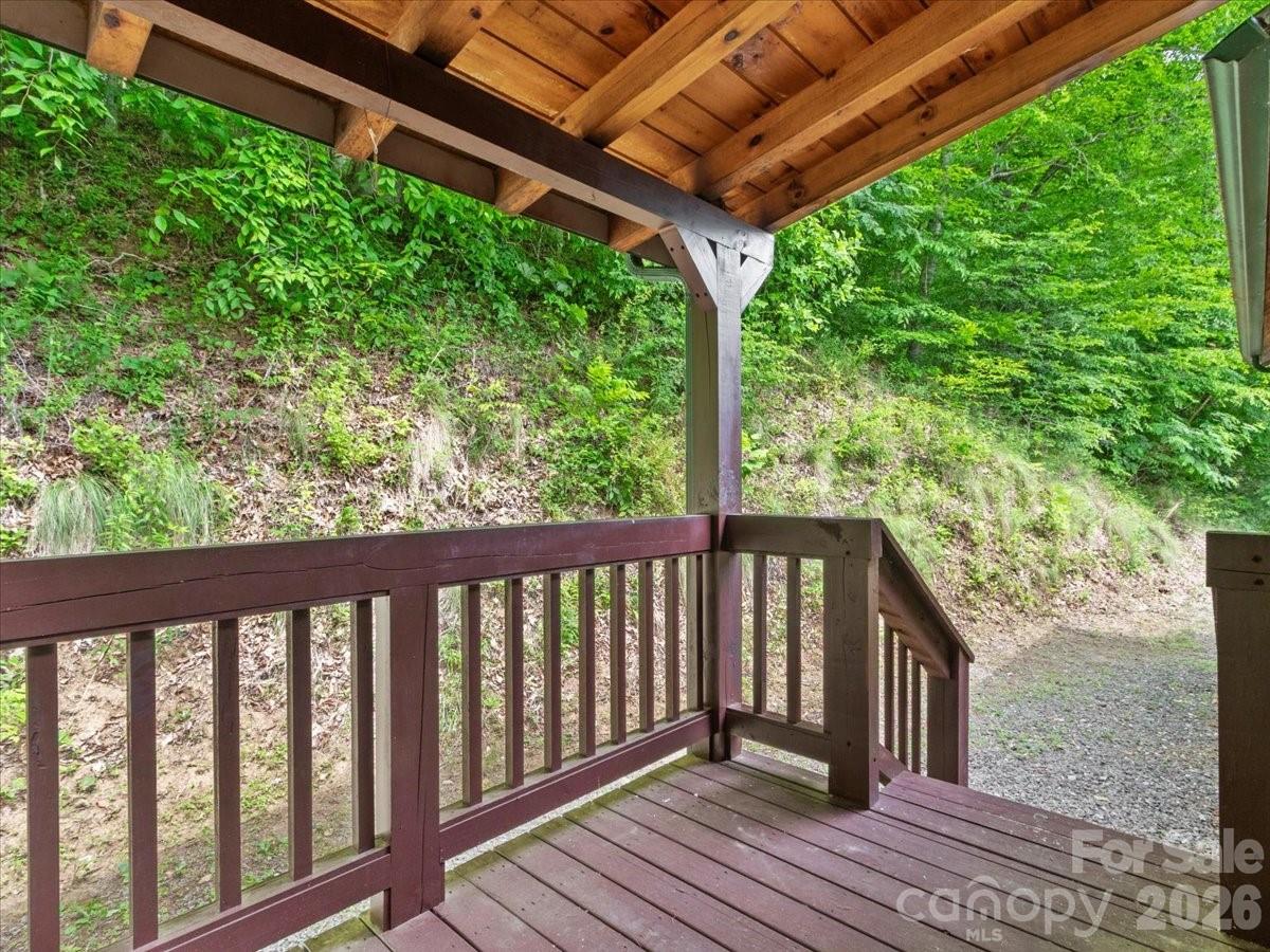 439 Upper Pig Pen Road — Green Mountain