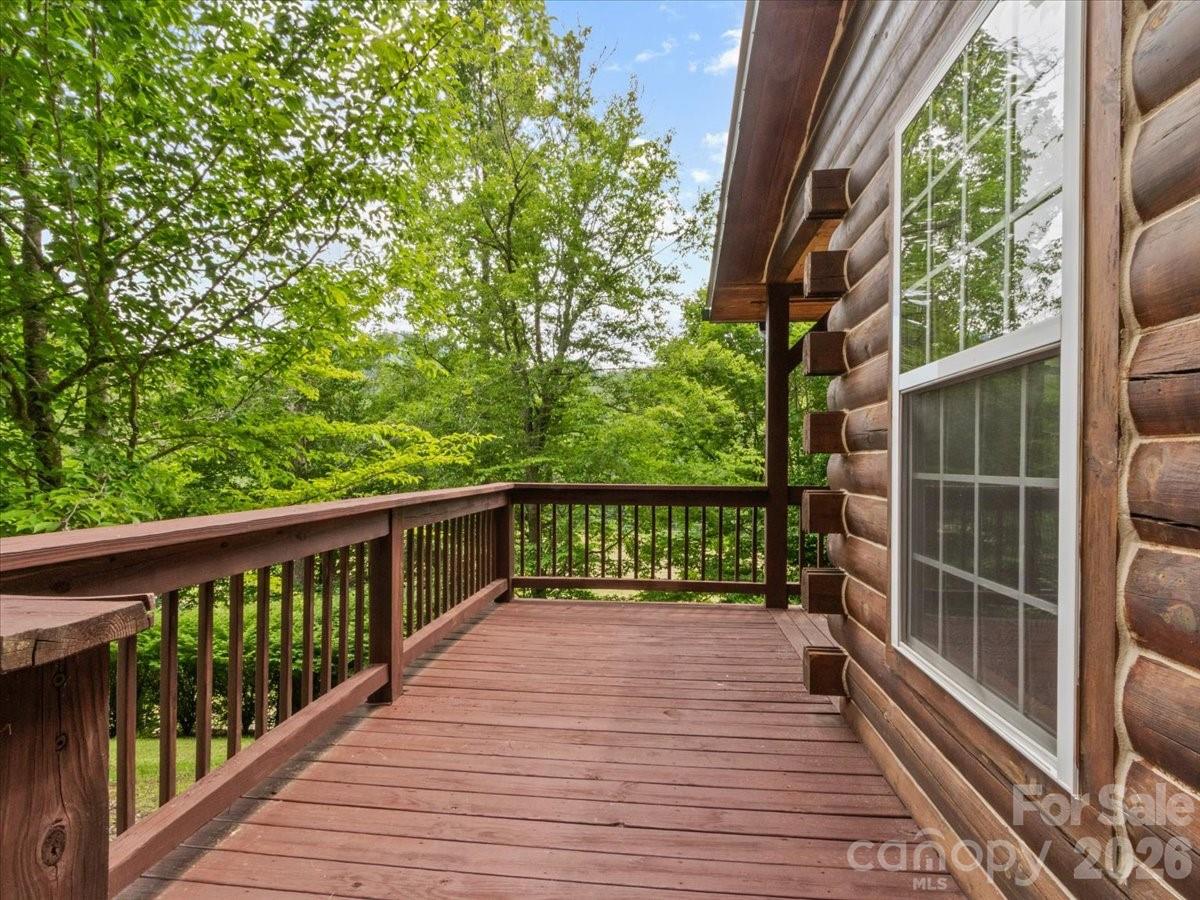 439 Upper Pig Pen Road — Green Mountain