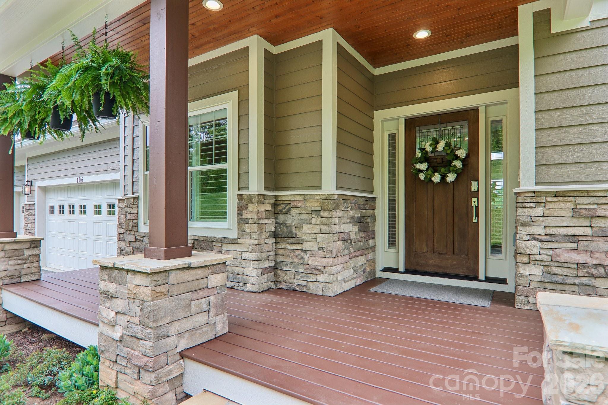 106 Saddle Ridge Drive — Alexander