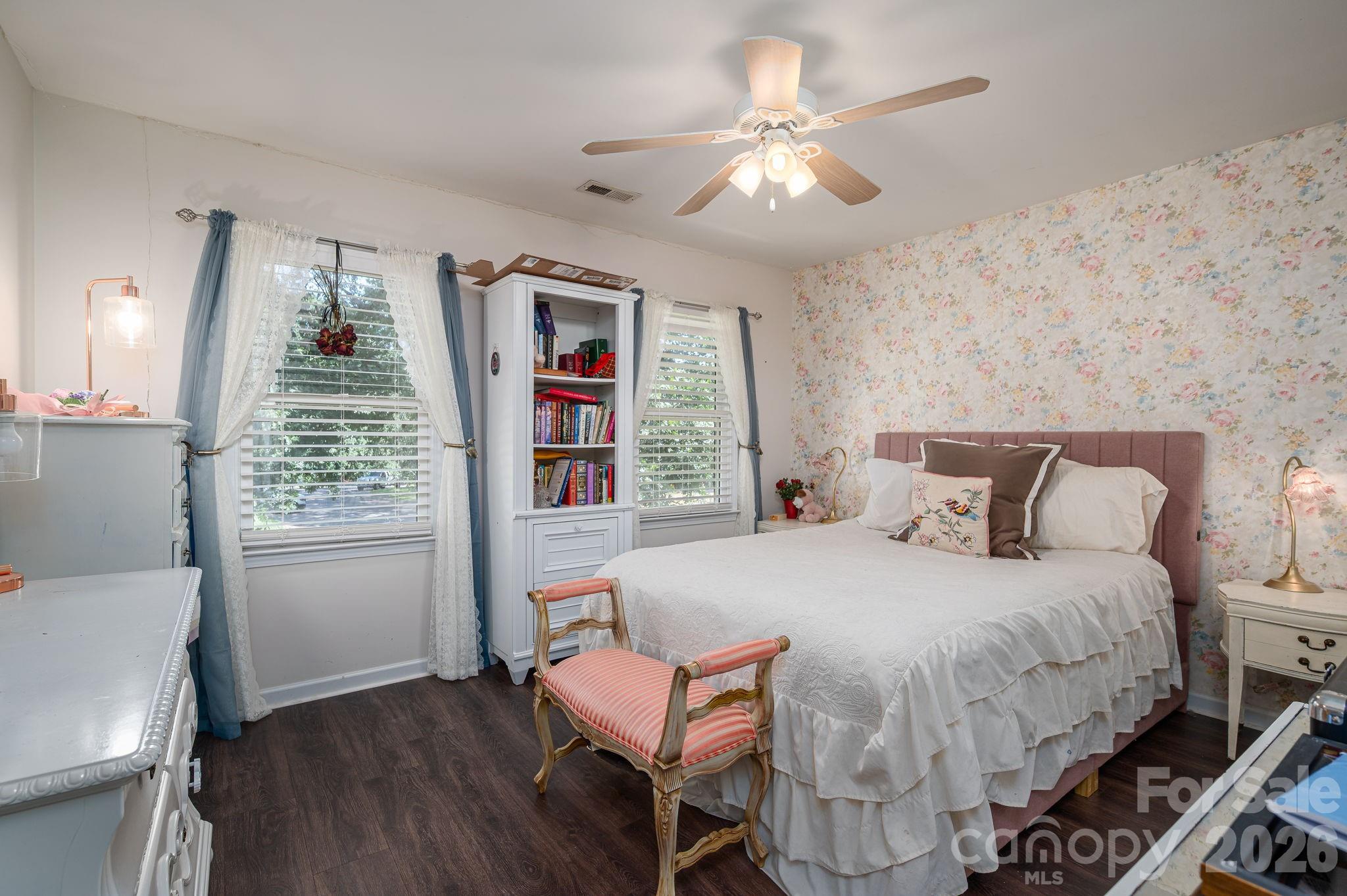 109 Nemans Cove — Cherryville