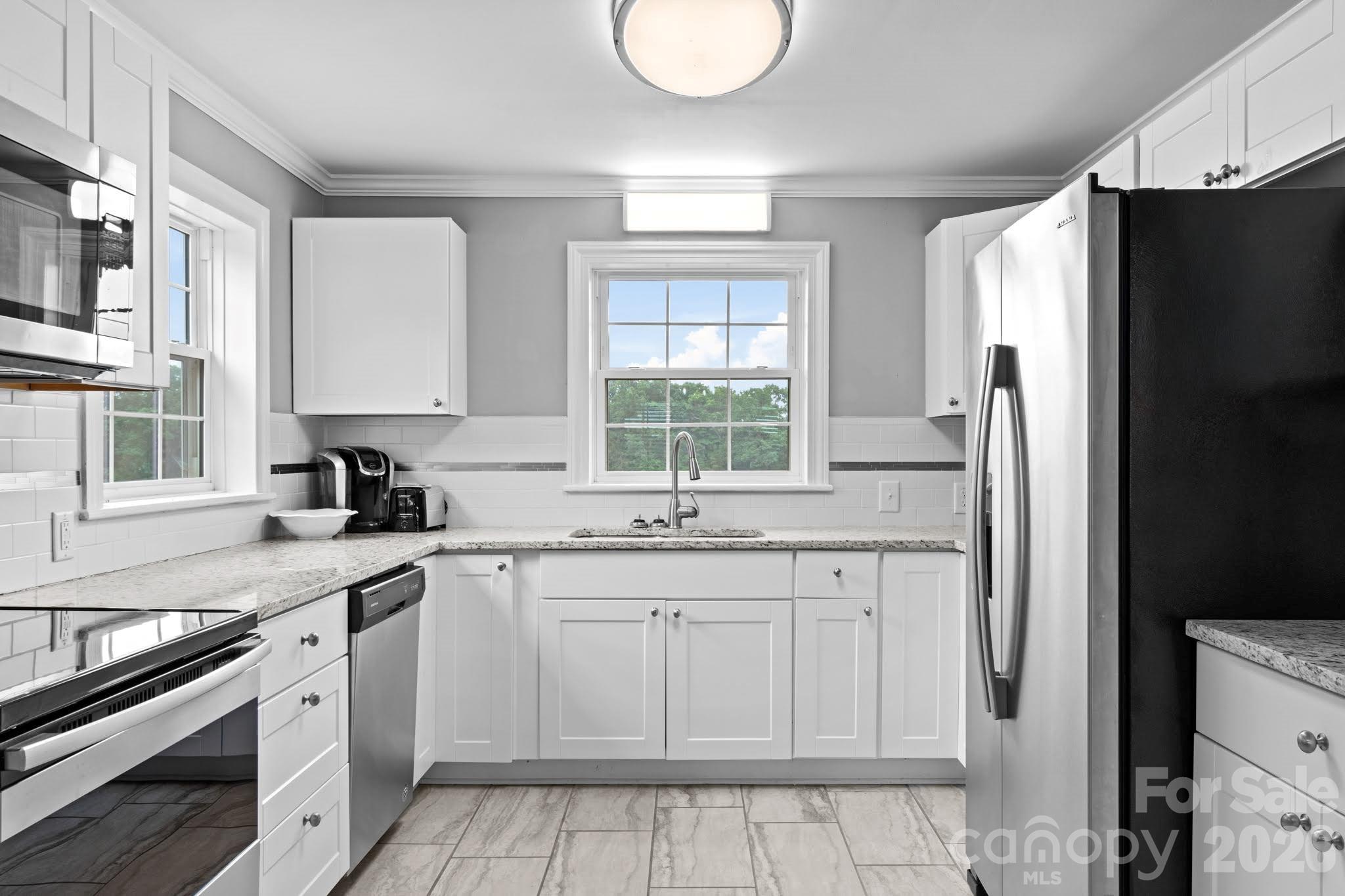 114 Shiloh Farm Trail — State Road