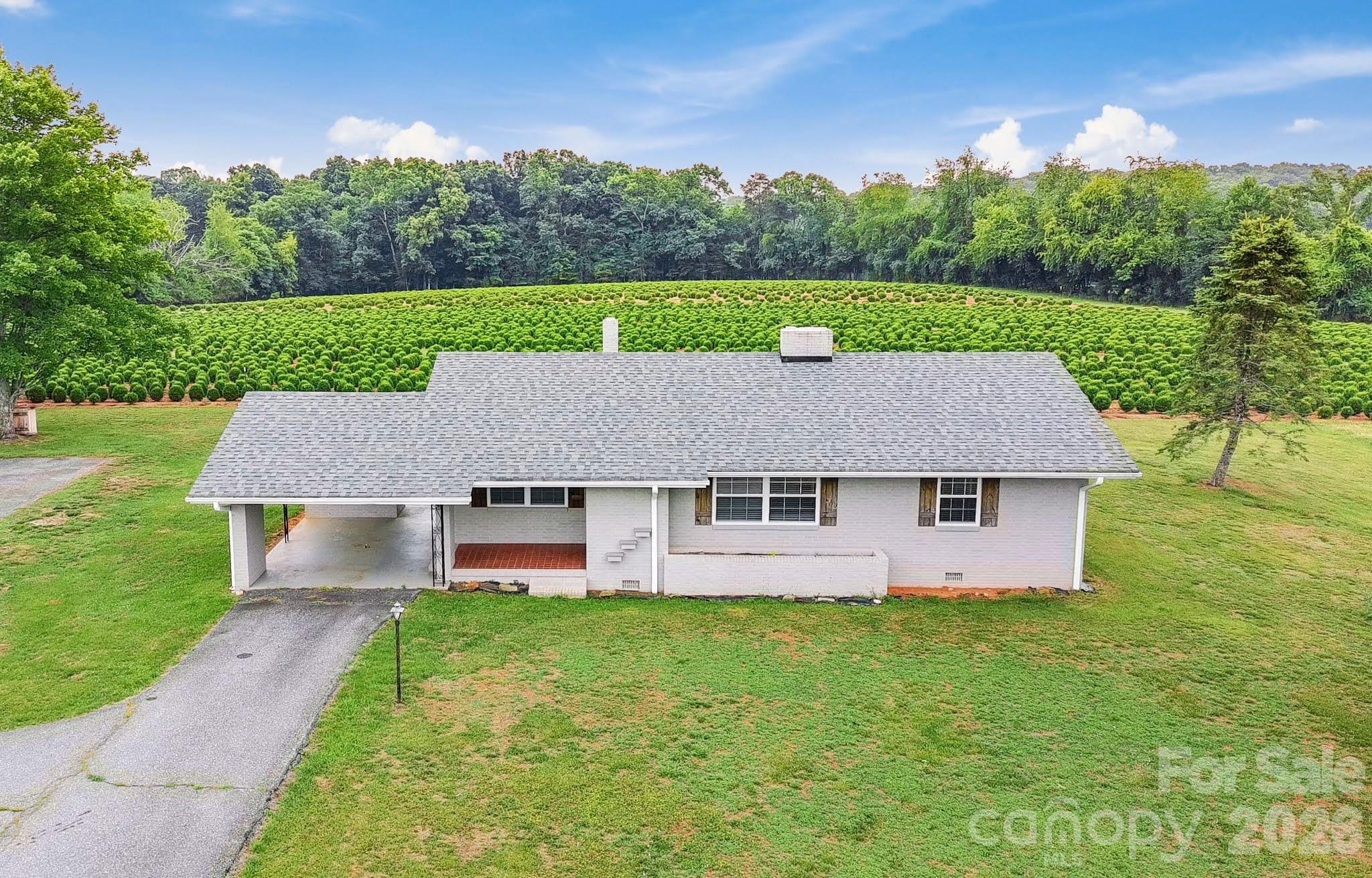 114 Shiloh Farm Trail — State Road