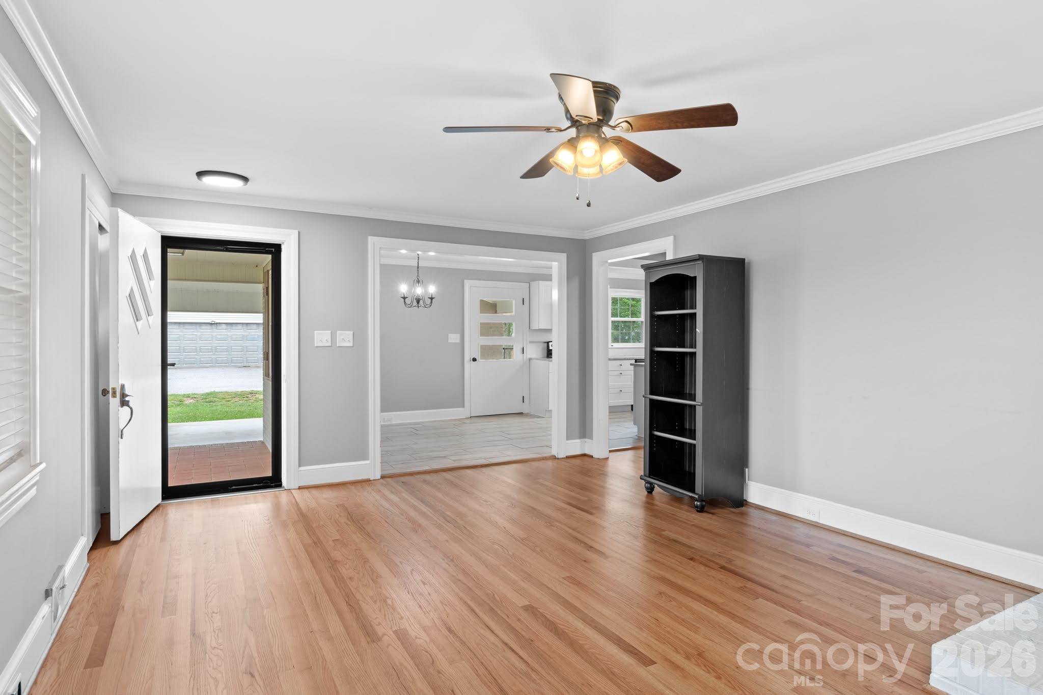 114 Shiloh Farm Trail — State Road
