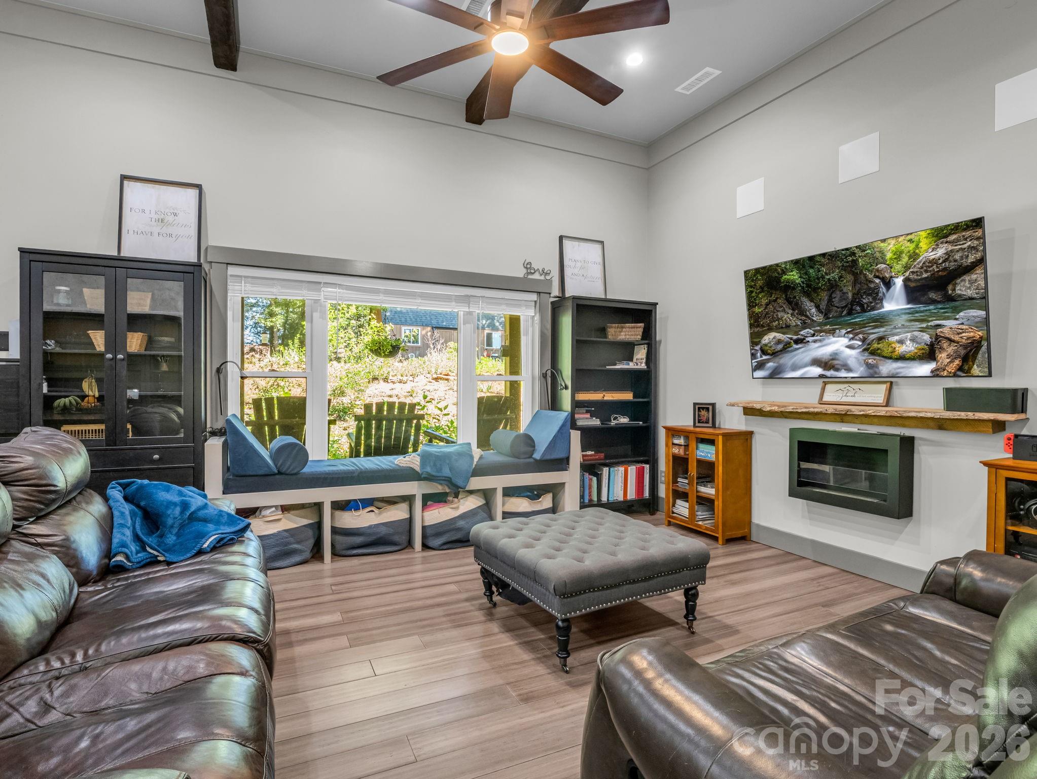 372 Horn Bottom Road — Forest City
