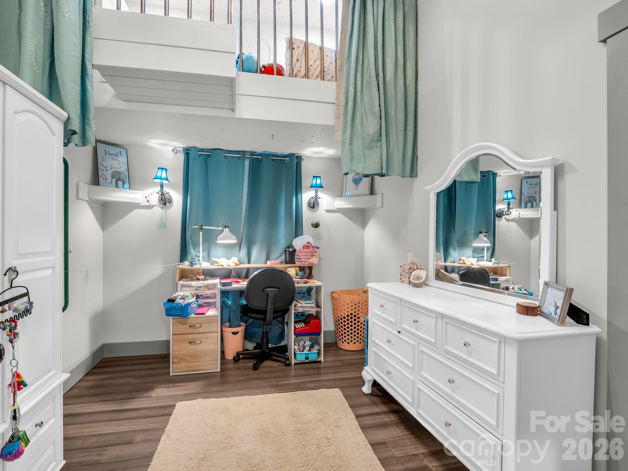 372 Horn Bottom Road — Forest City