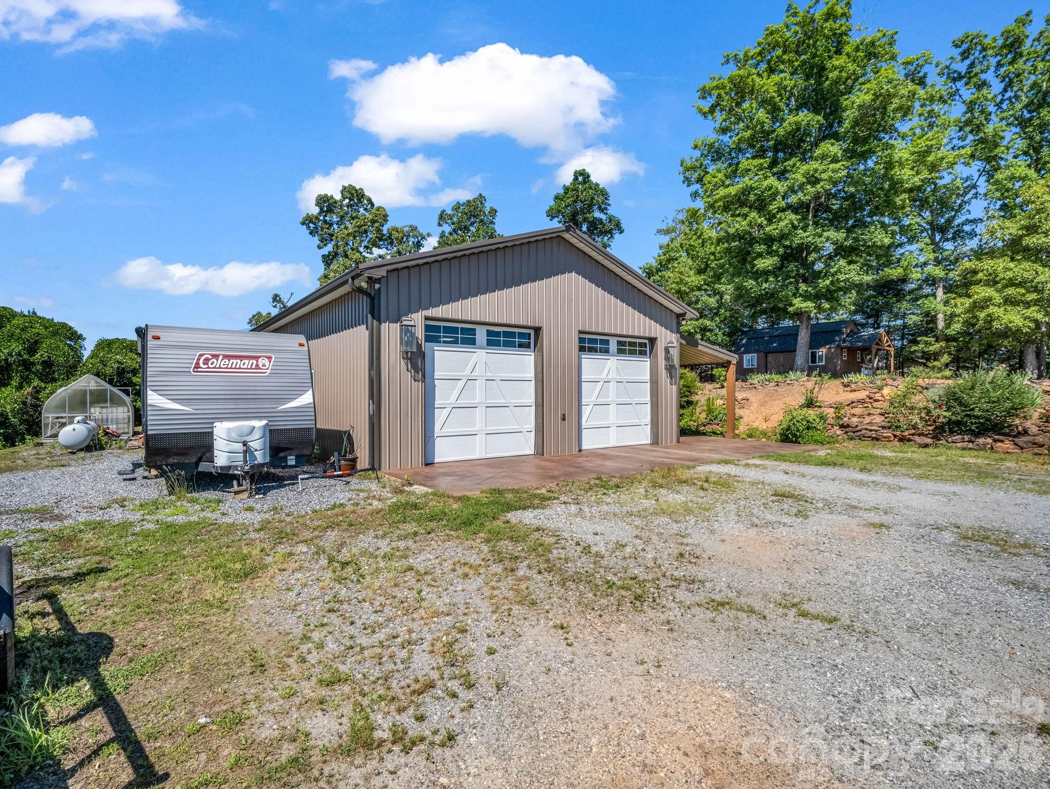 372 Horn Bottom Road — Forest City