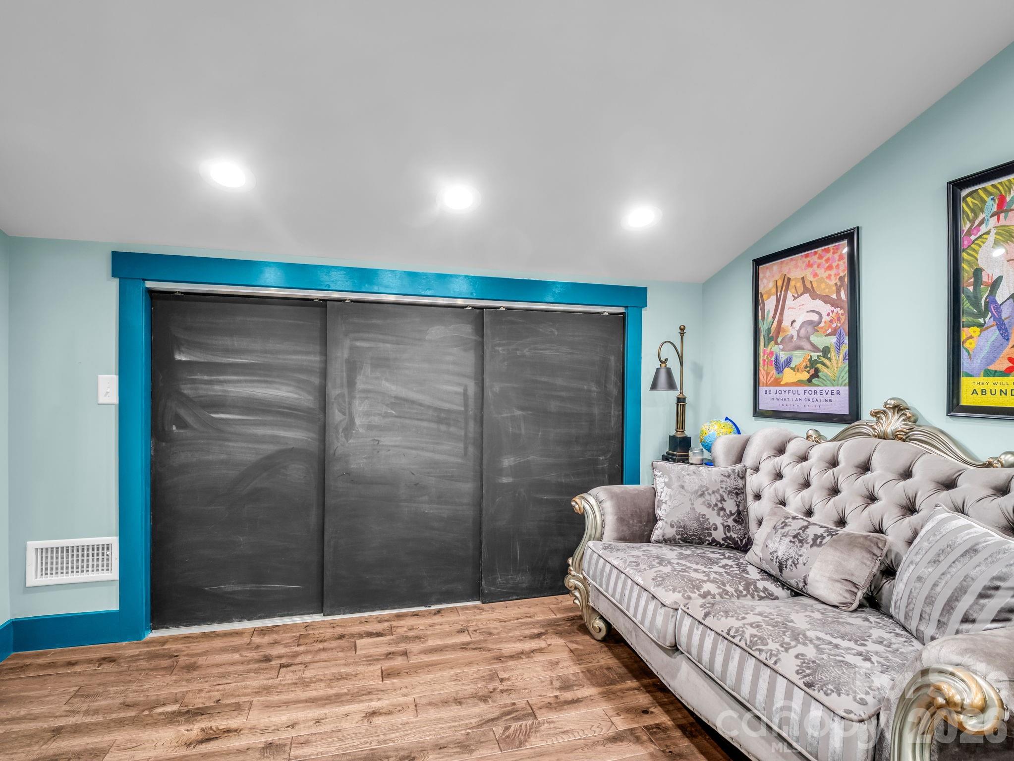 372 Horn Bottom Road — Forest City