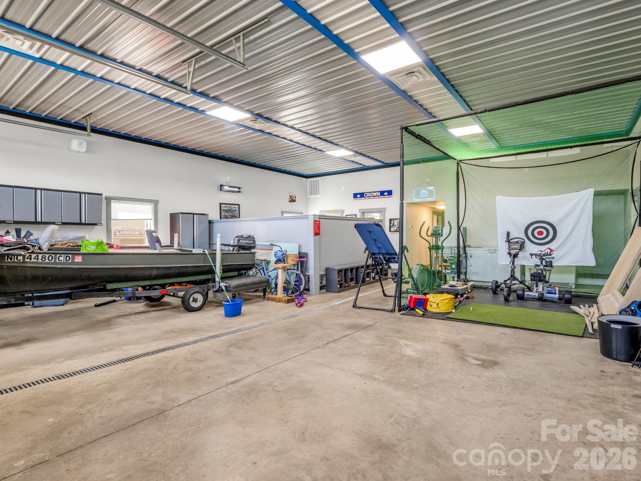 372 Horn Bottom Road — Forest City