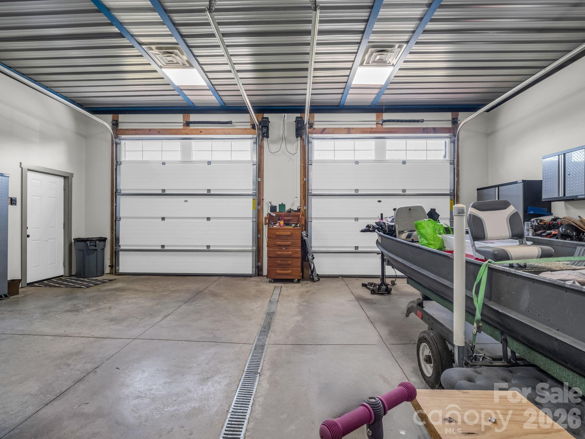 372 Horn Bottom Road — Forest City