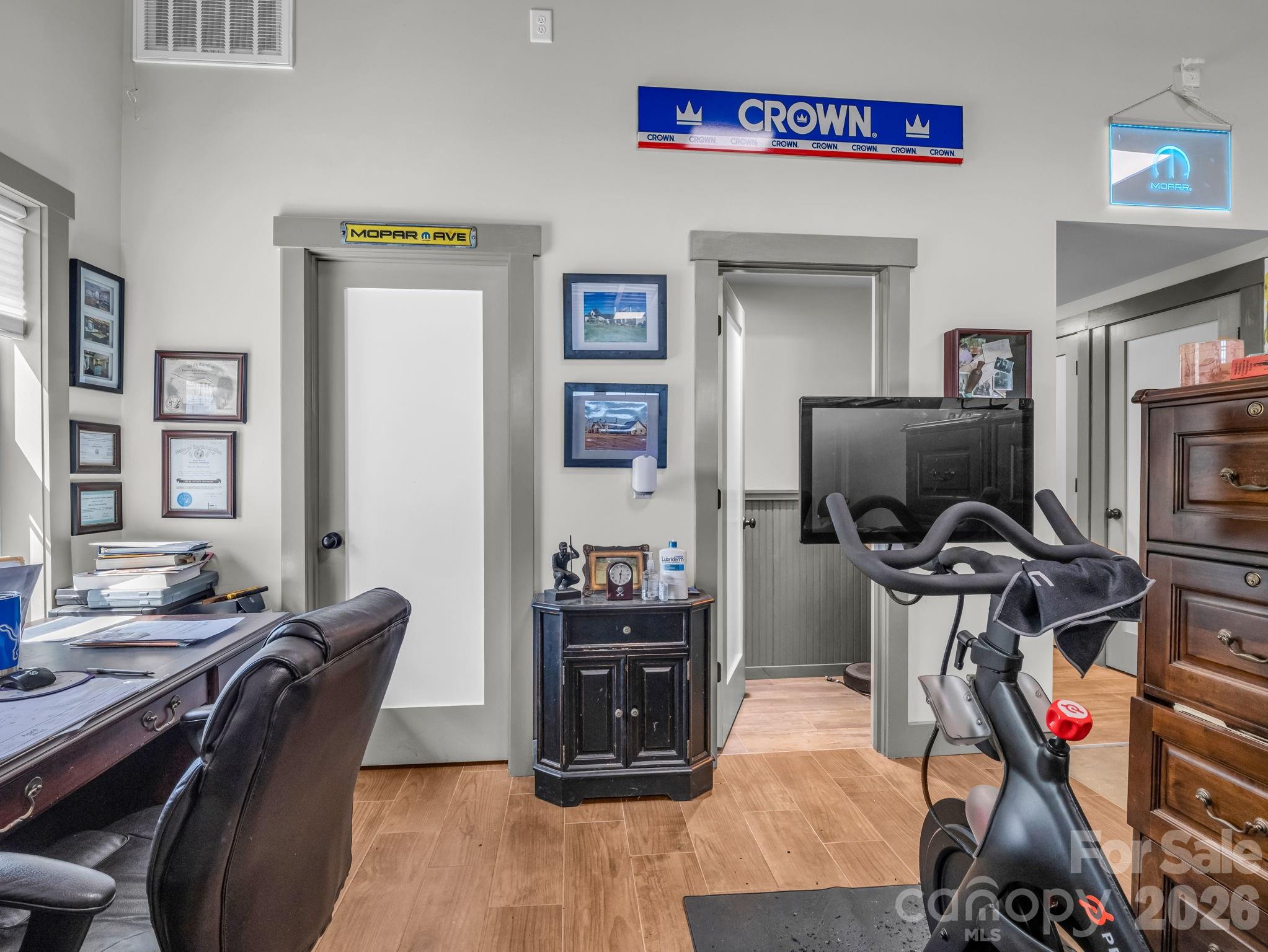 372 Horn Bottom Road — Forest City