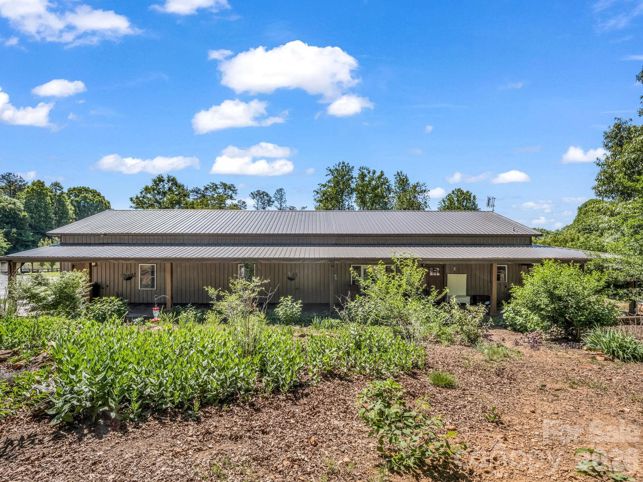 372 Horn Bottom Road — Forest City