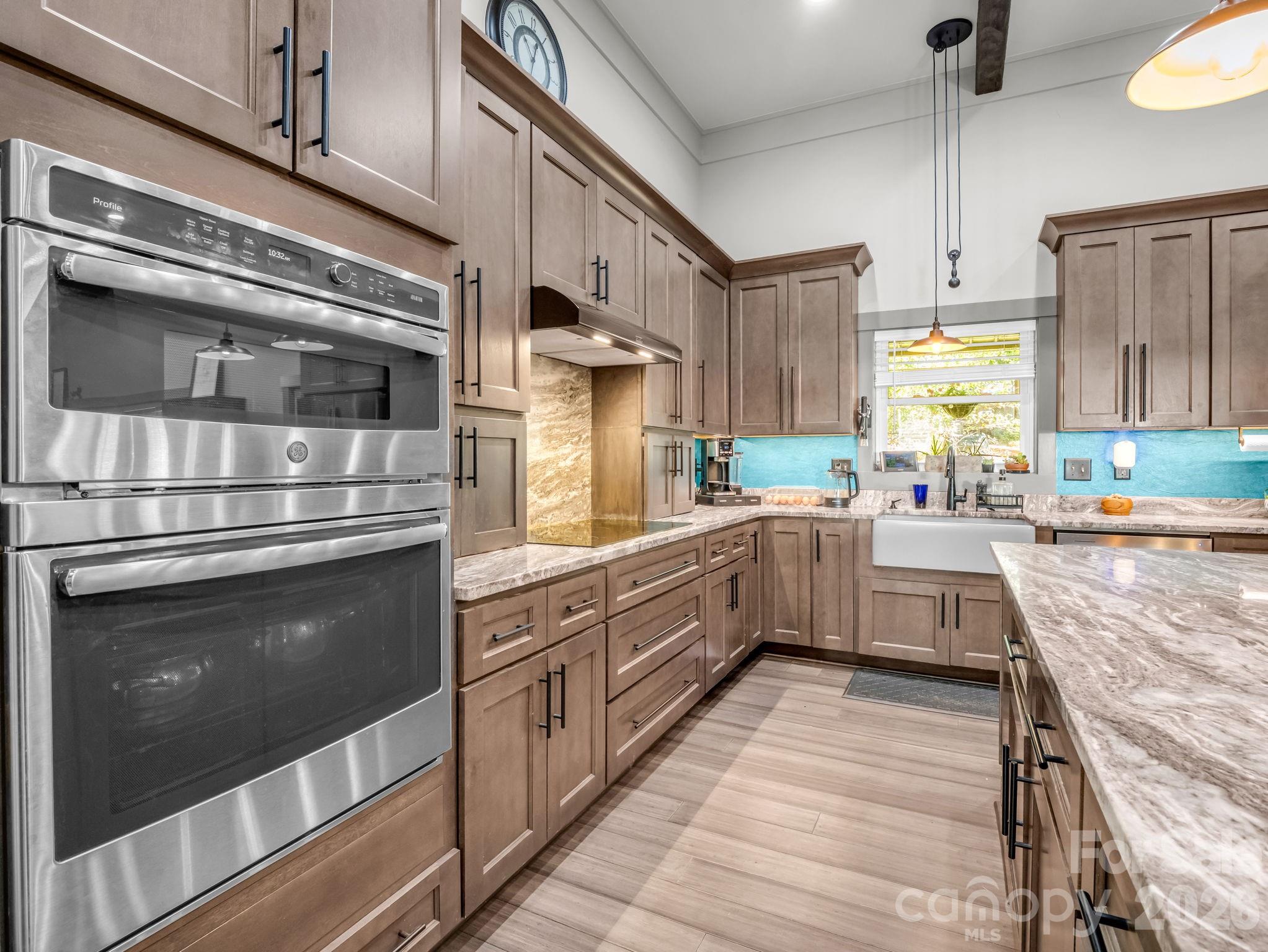 372 Horn Bottom Road — Forest City