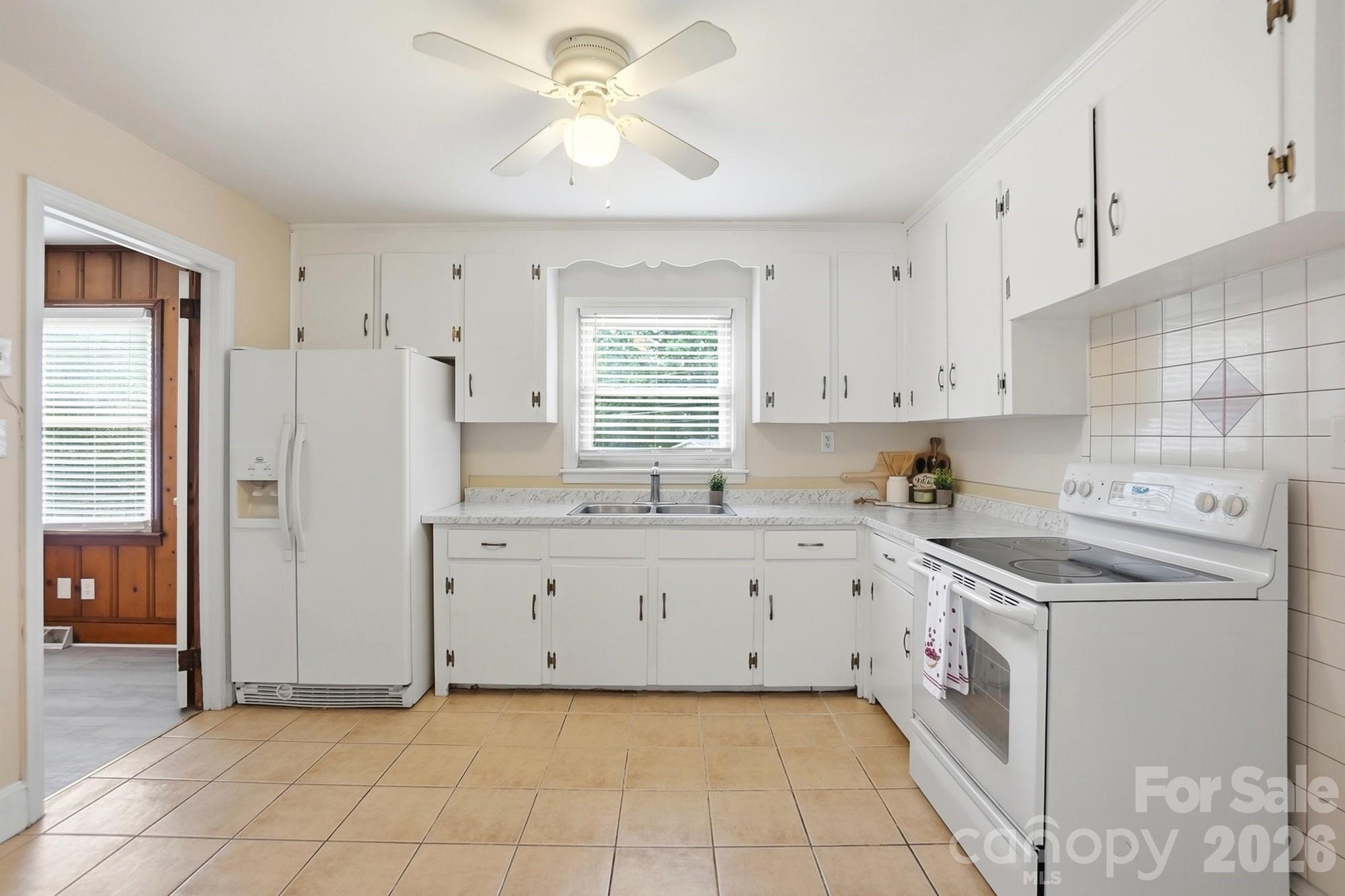 2032 Eastway Drive — Charlotte