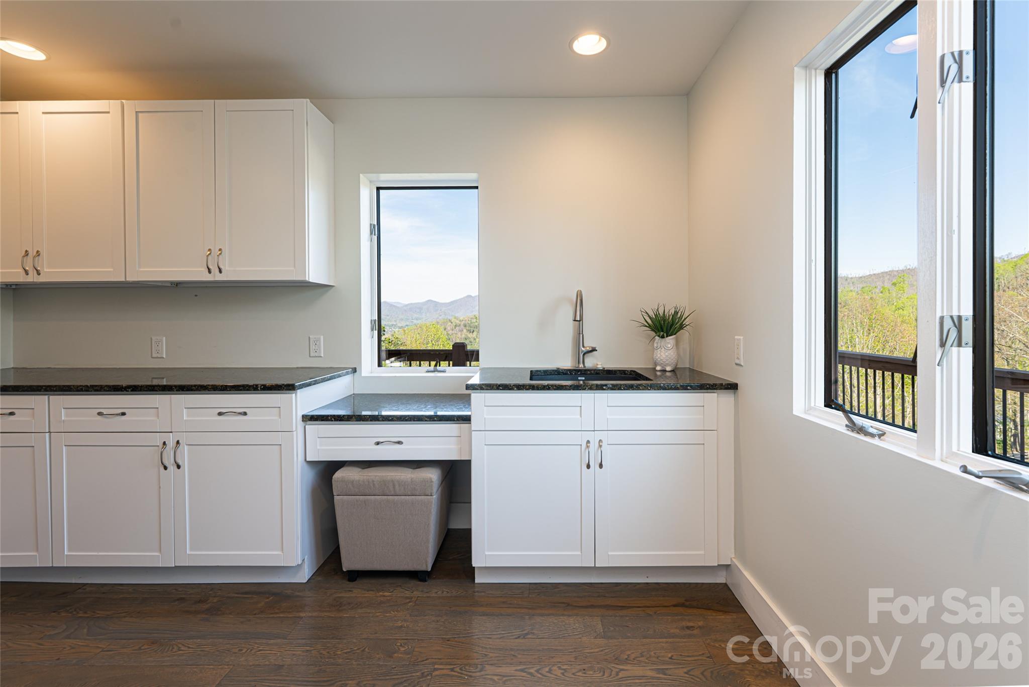 83 + 99999 Cozy Mountain Lane — Weaverville