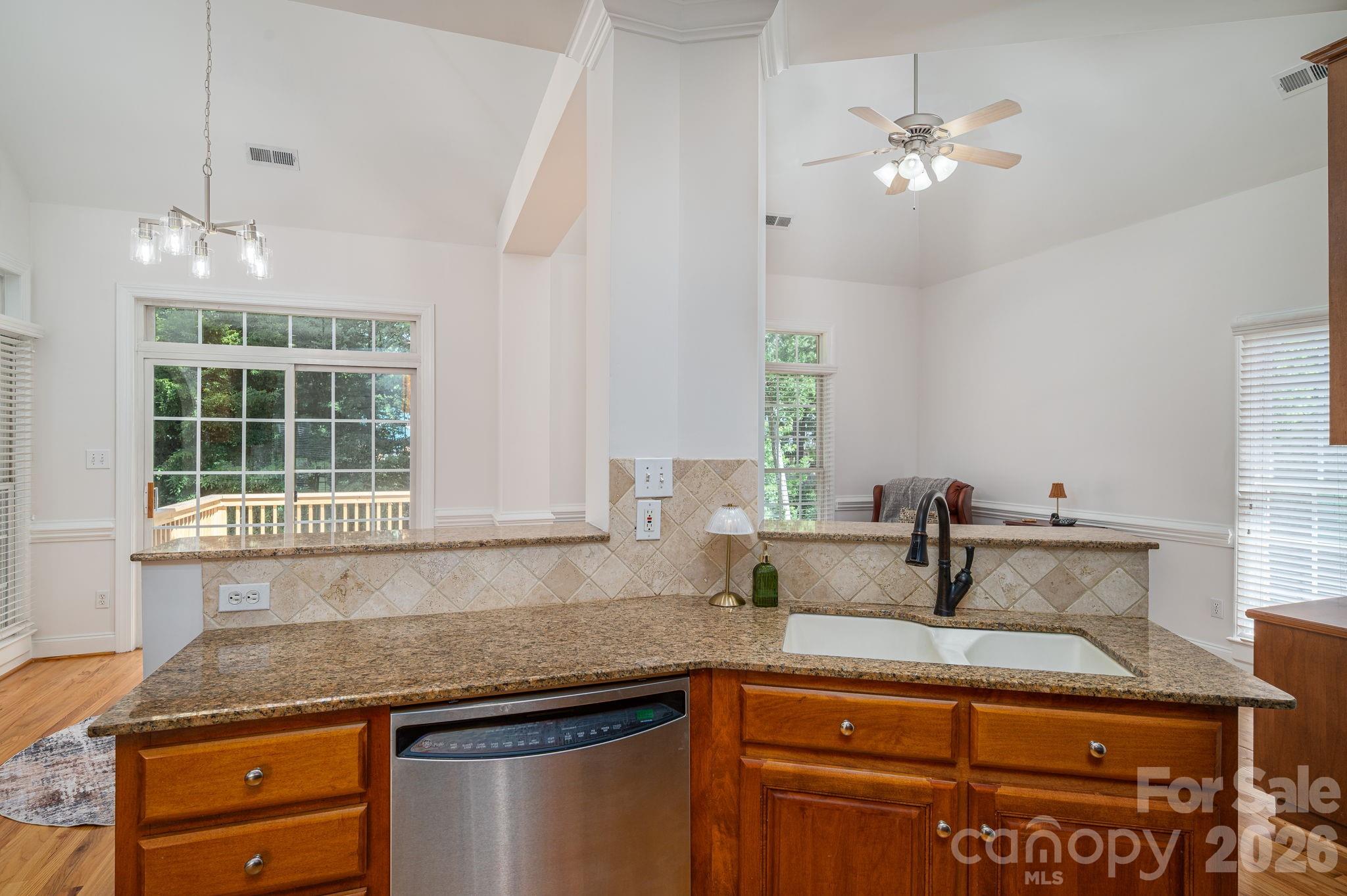 4017 Foxes Trail — Cramerton