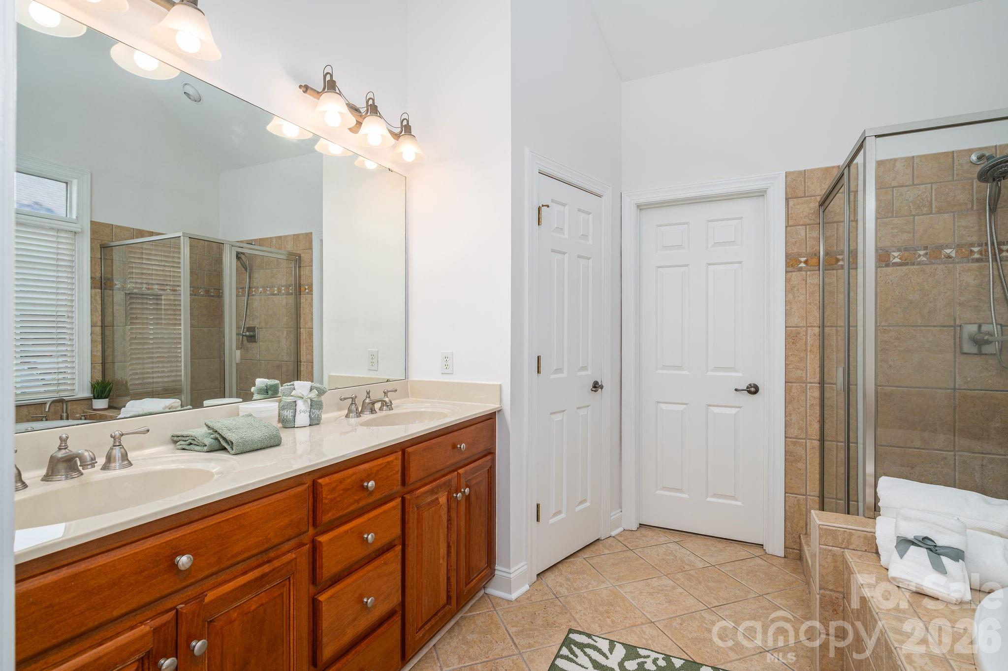 4017 Foxes Trail — Cramerton