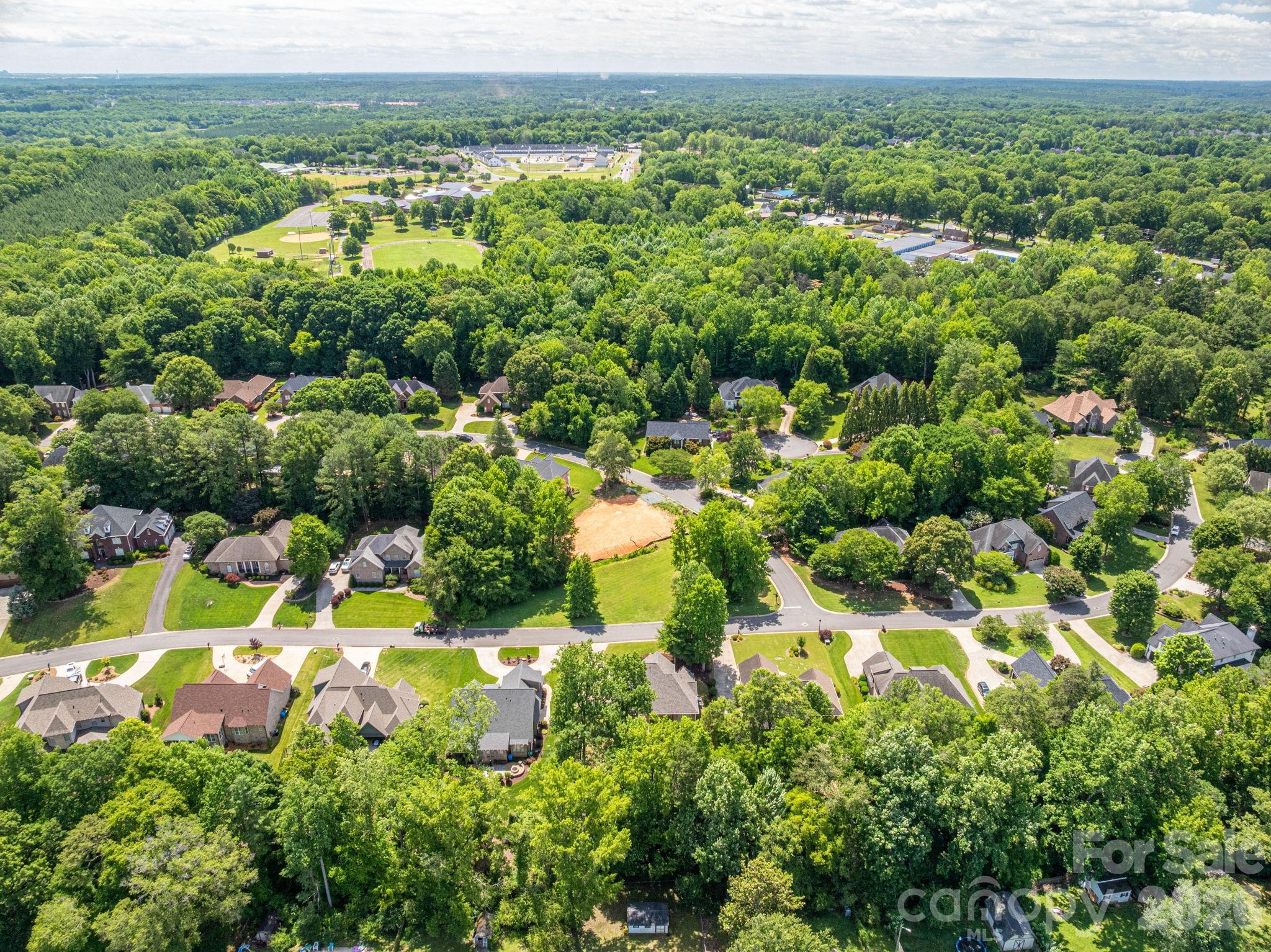 4017 Foxes Trail — Cramerton