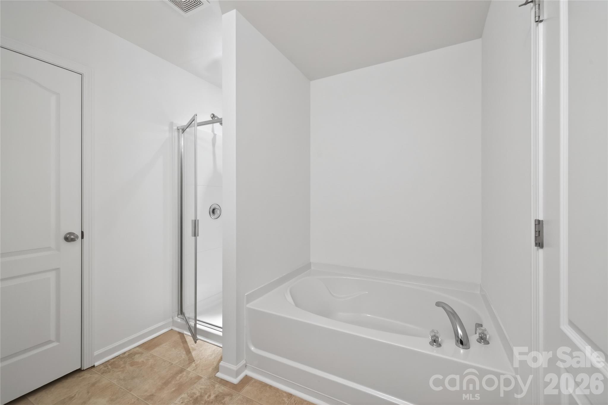 9013 Magnolia Lily Avenue — Charlotte