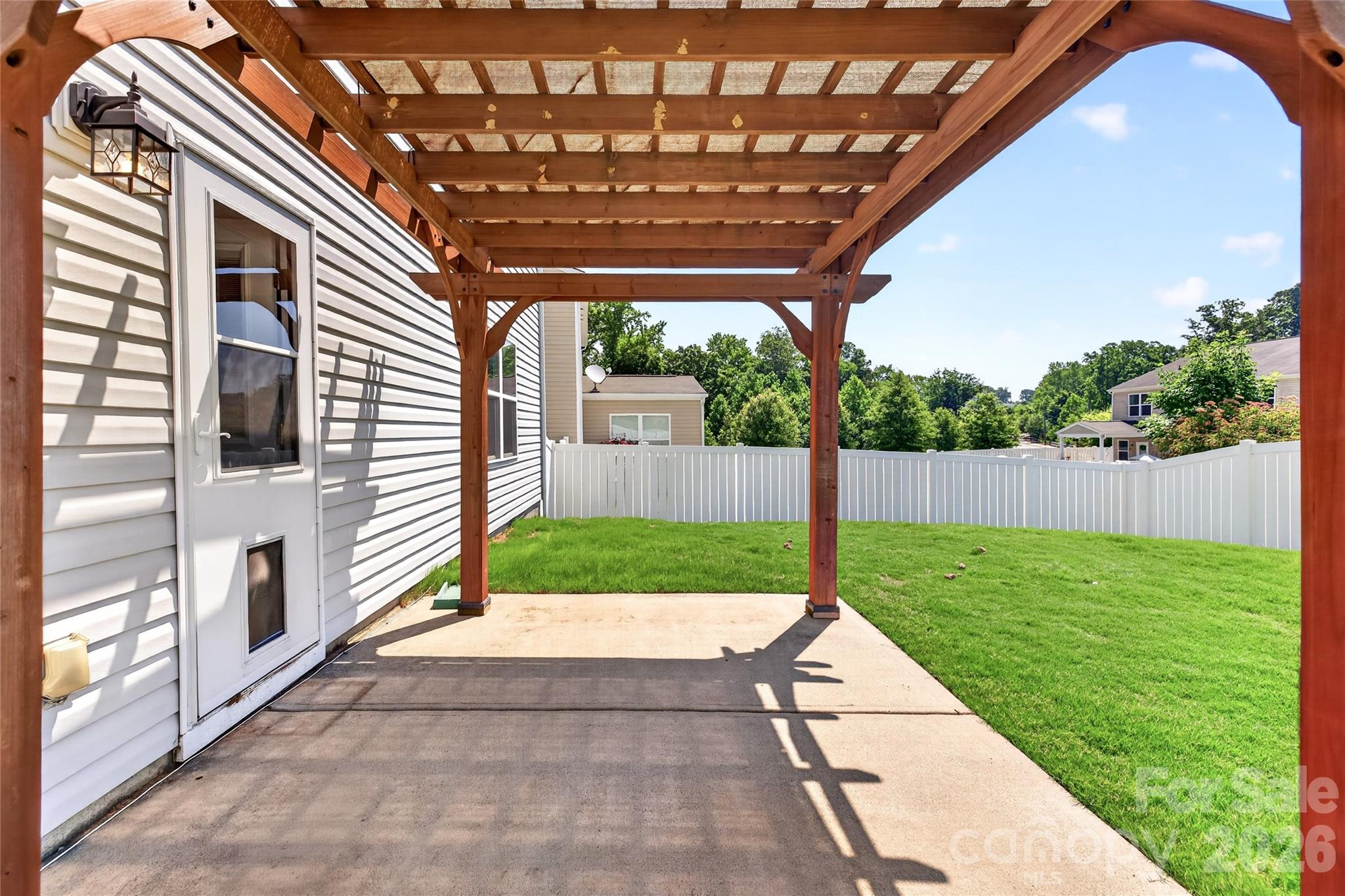 9013 Magnolia Lily Avenue — Charlotte
