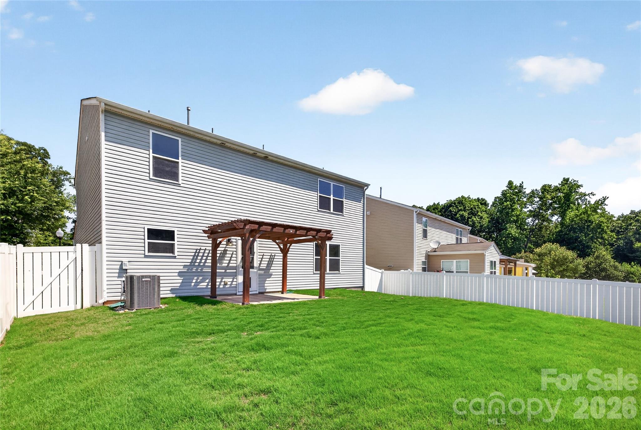9013 Magnolia Lily Avenue — Charlotte