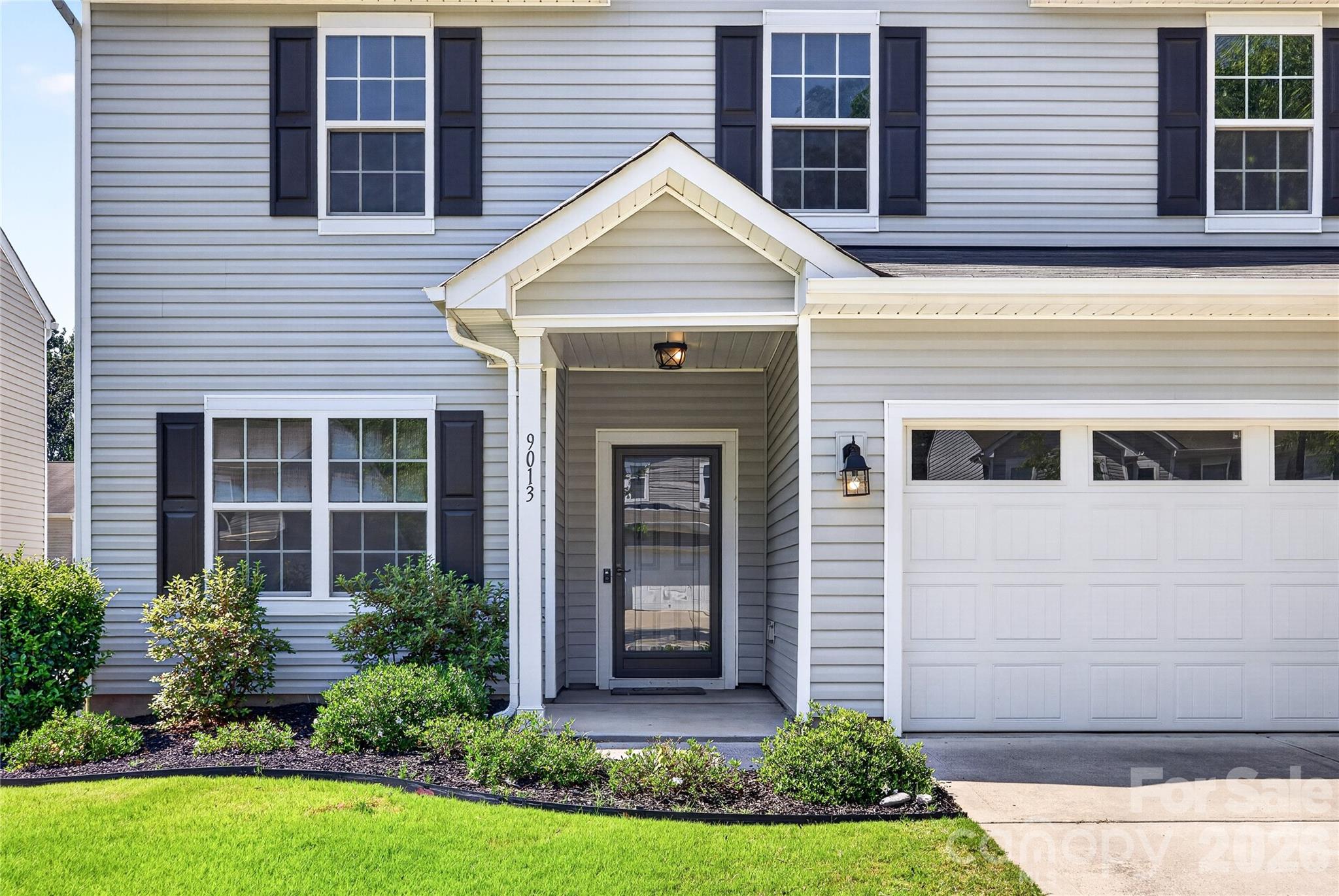 9013 Magnolia Lily Avenue — Charlotte