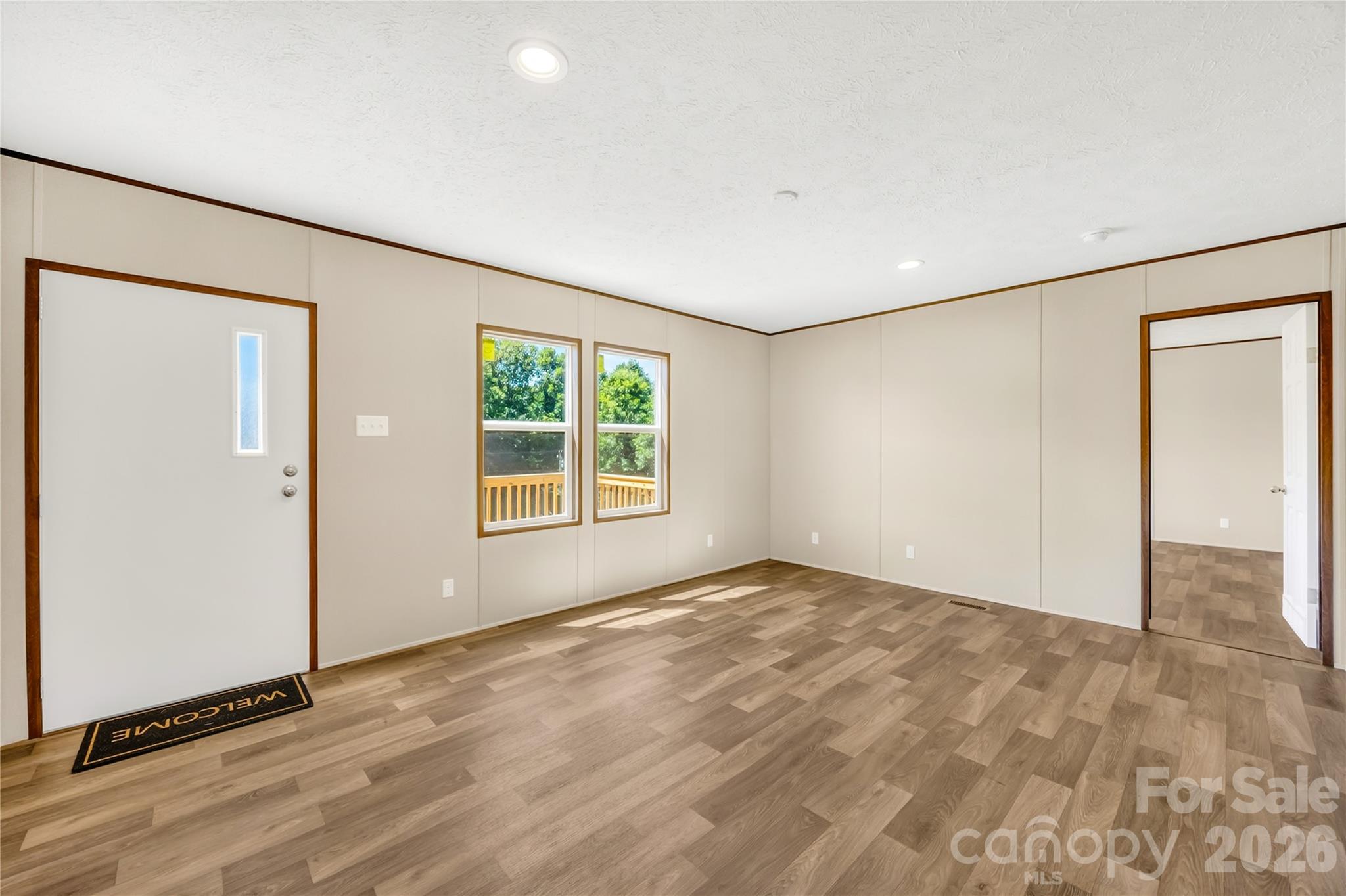 4051 10th Avenue Drive SW — Hickory