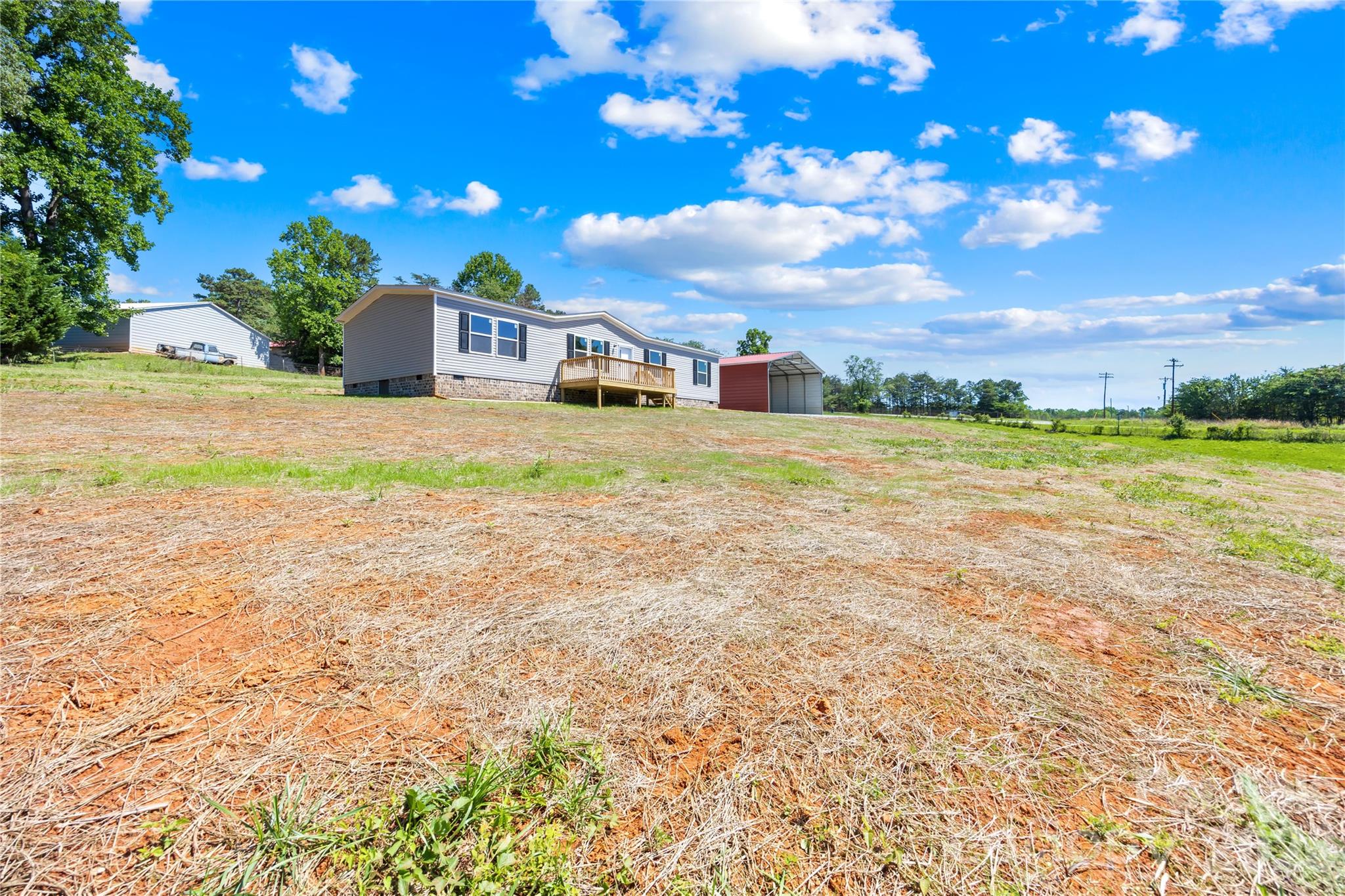 4051 10th Avenue Drive SW — Hickory