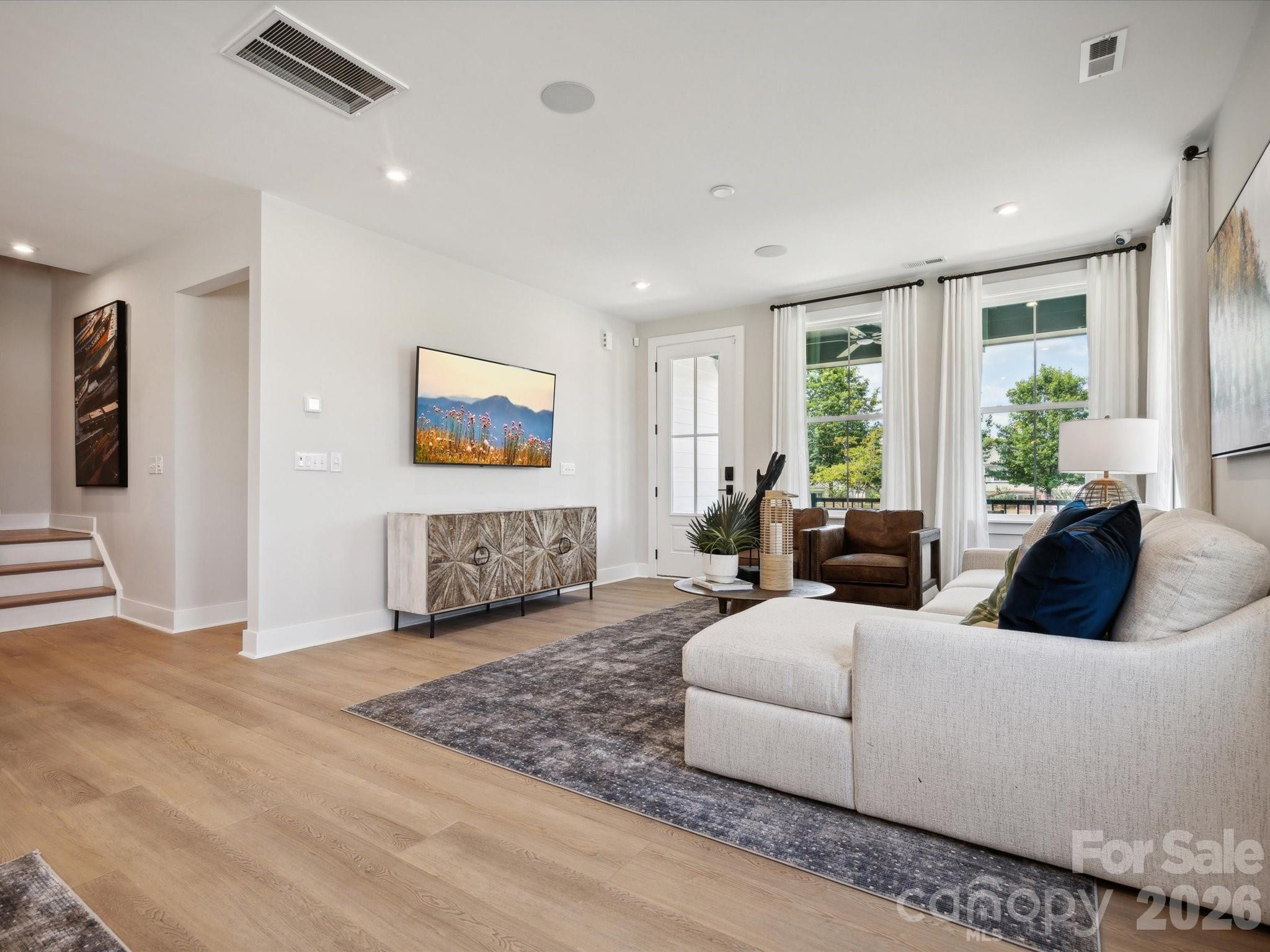 338 Ardmore Drive — Belmont