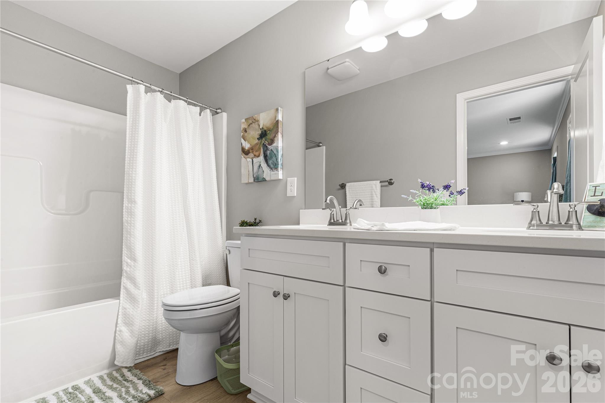 2489 Pineview Drive — Lancaster