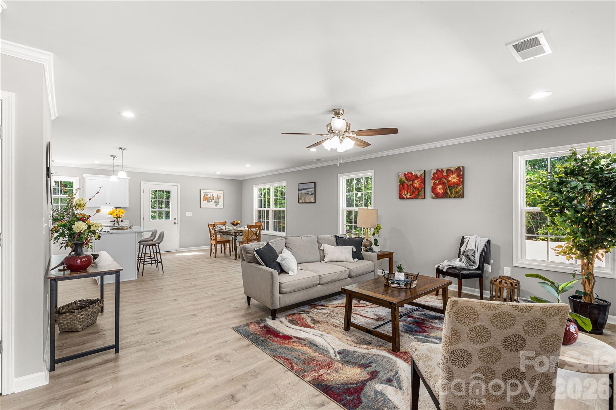 2489 Pineview Drive — Lancaster