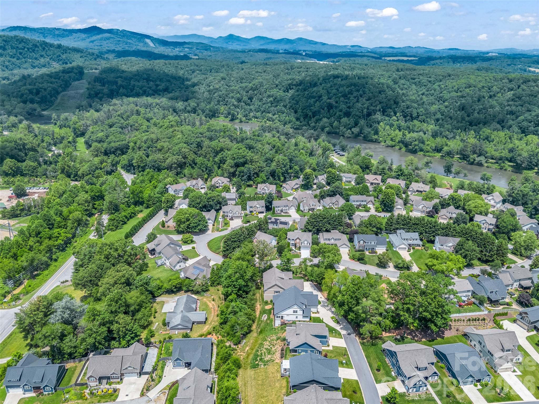 99 Driftstone Circle — Arden