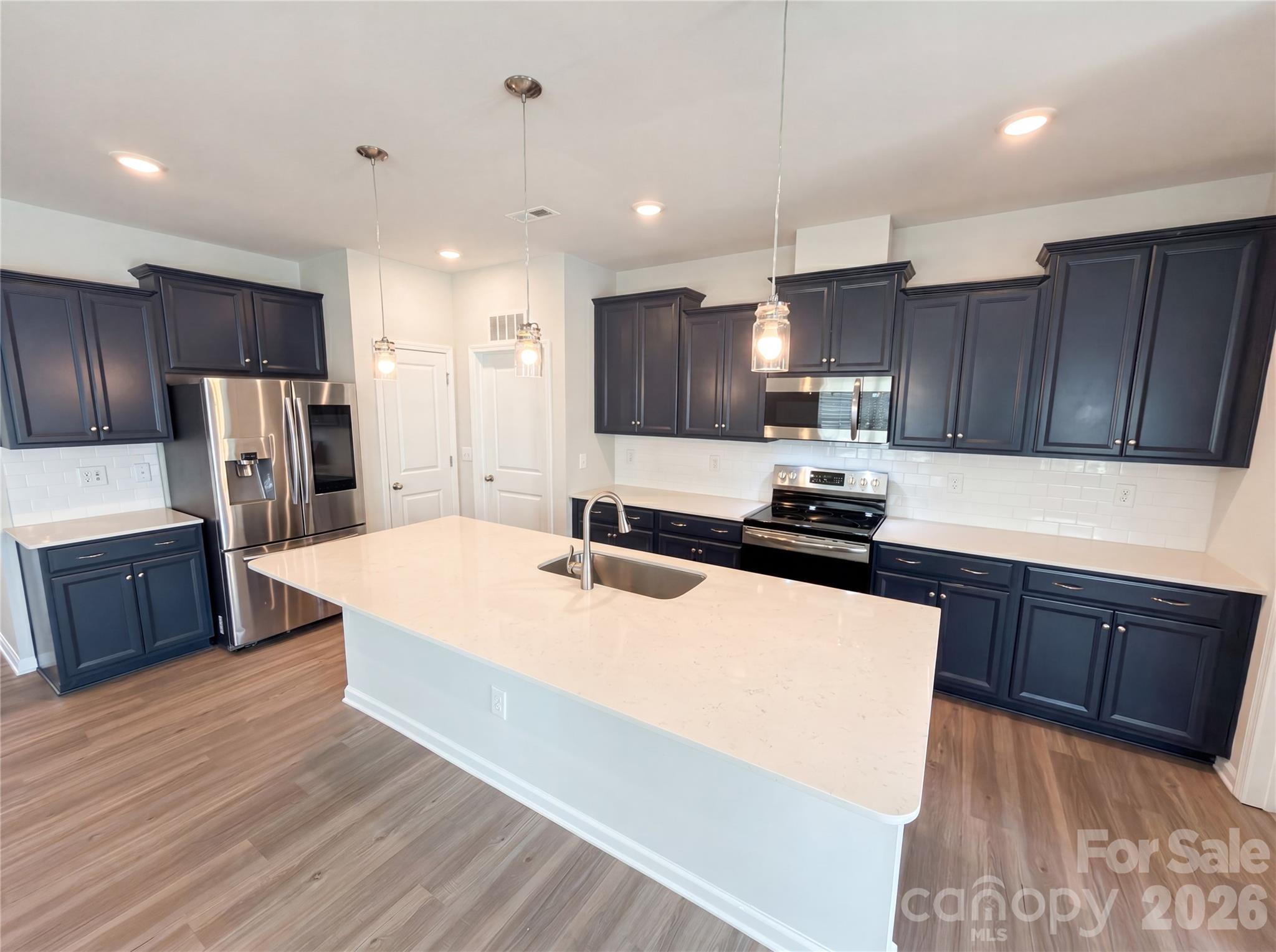 7725 Sea Turtle Way — Lancaster