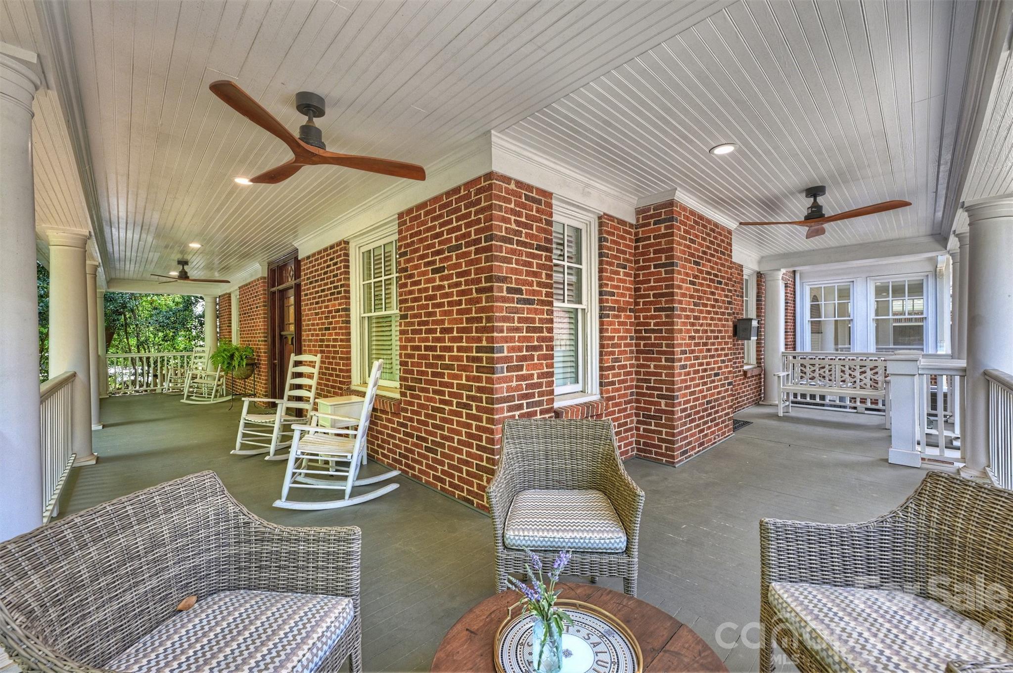 2126 Dilworth Road E — Charlotte