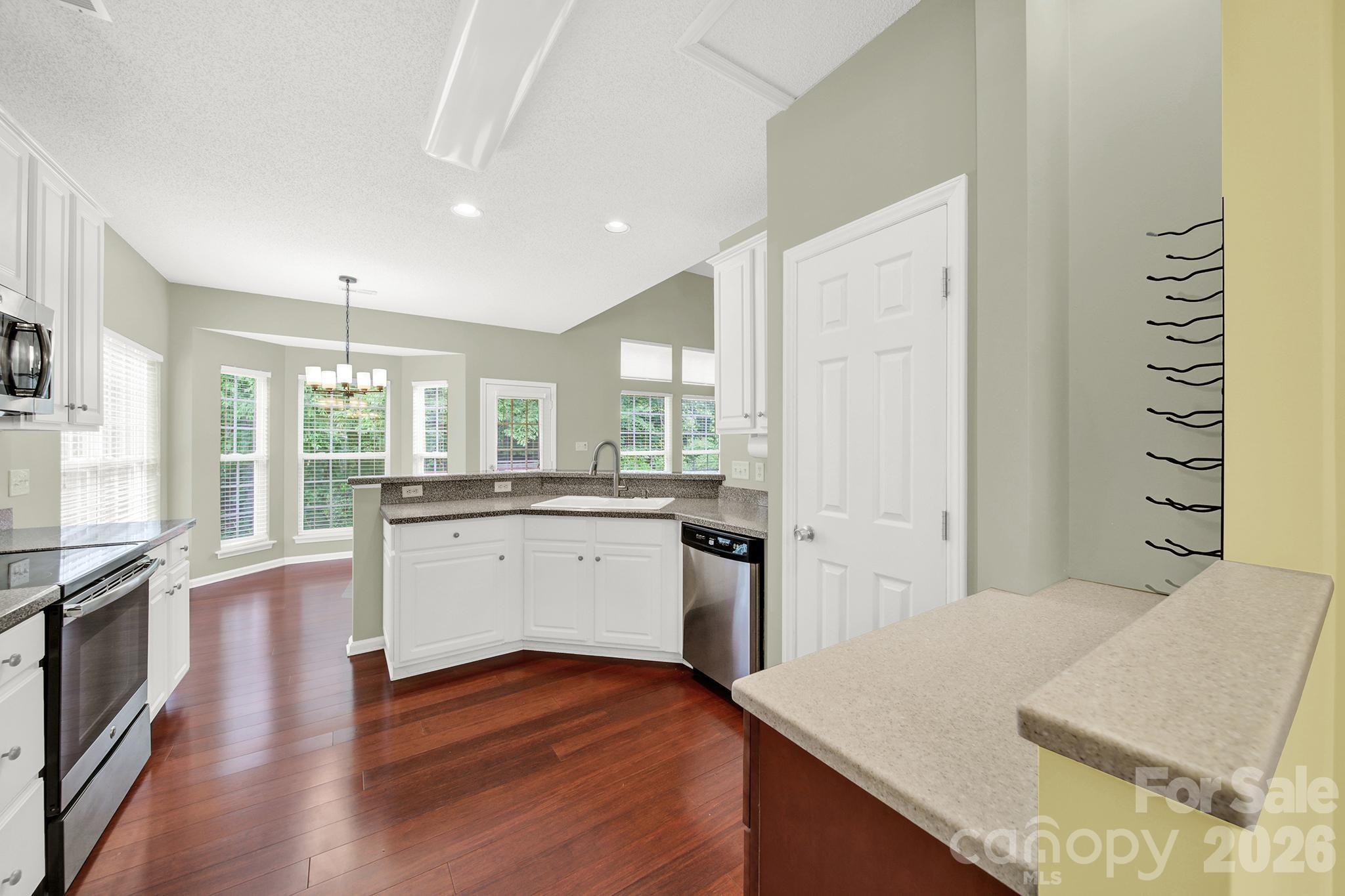 6320 Revlock Court — Charlotte