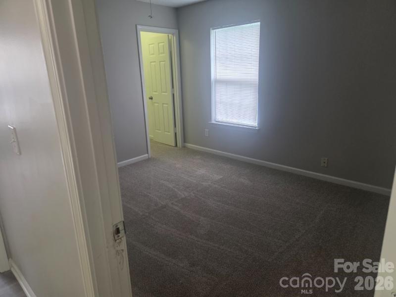 821 Lakehill Road — Charlotte