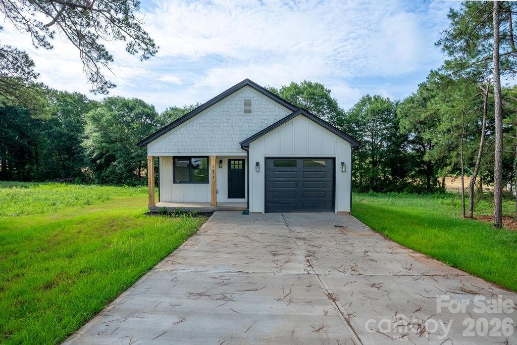 1831 Boy Scout Road — Lincolnton