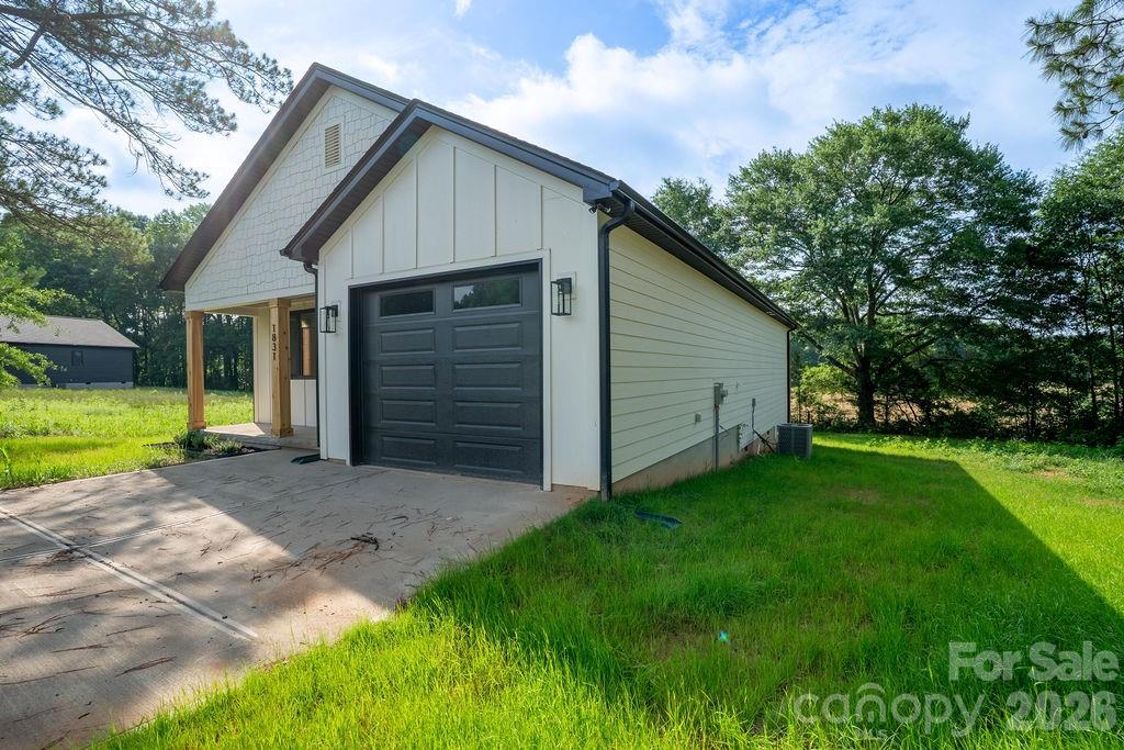 1831 Boy Scout Road — Lincolnton