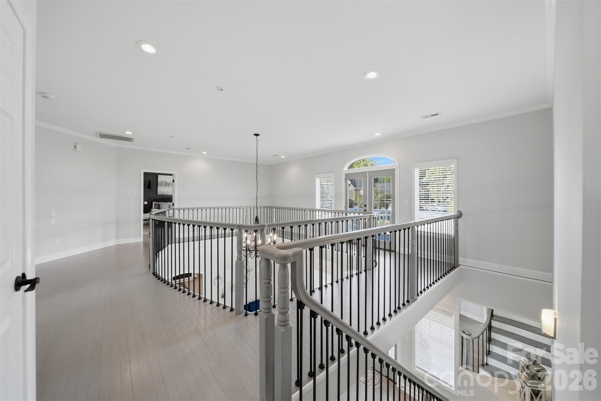 1360 Sweetbriar Lane — Hickory