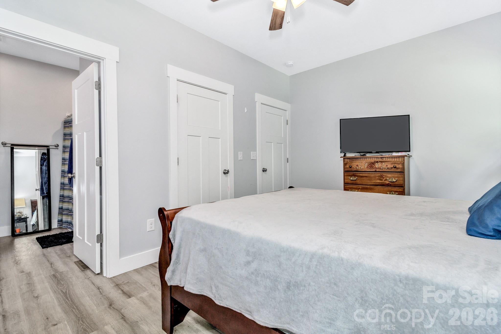 330 Old County Home Road — Asheville