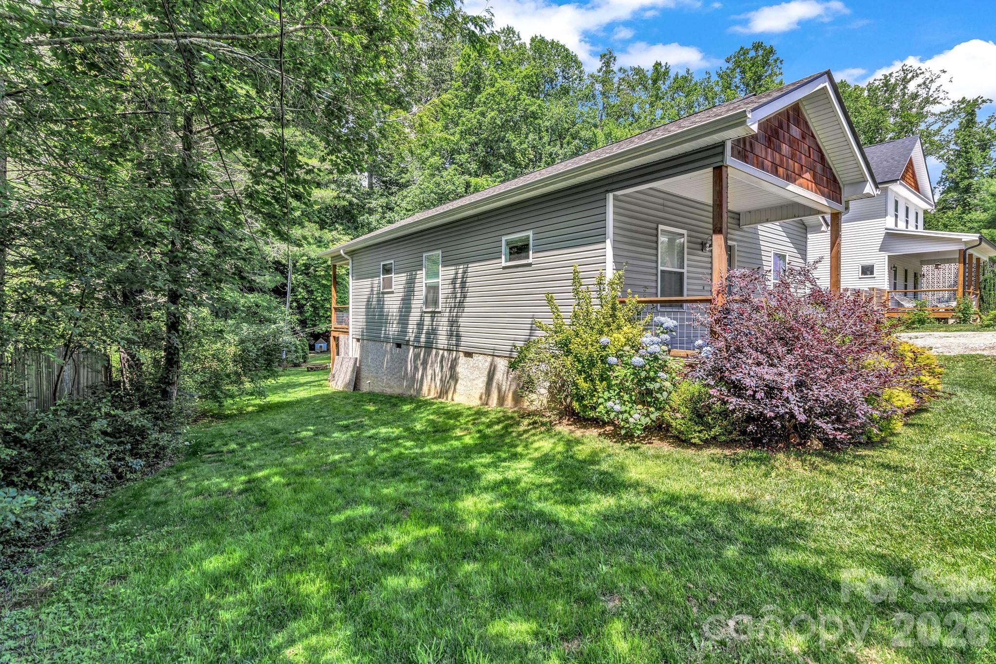 330 Old County Home Road — Asheville