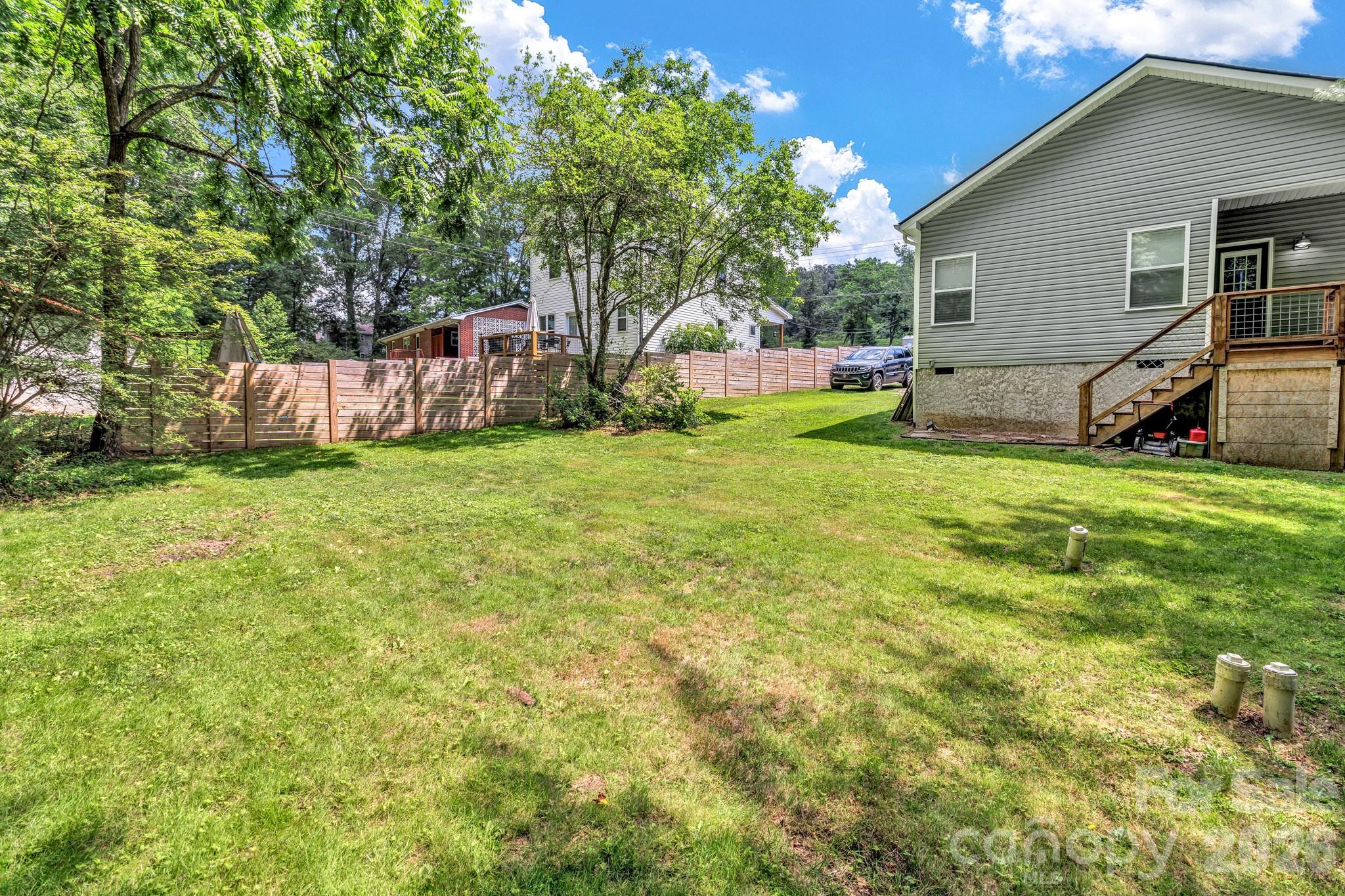 330 Old County Home Road — Asheville