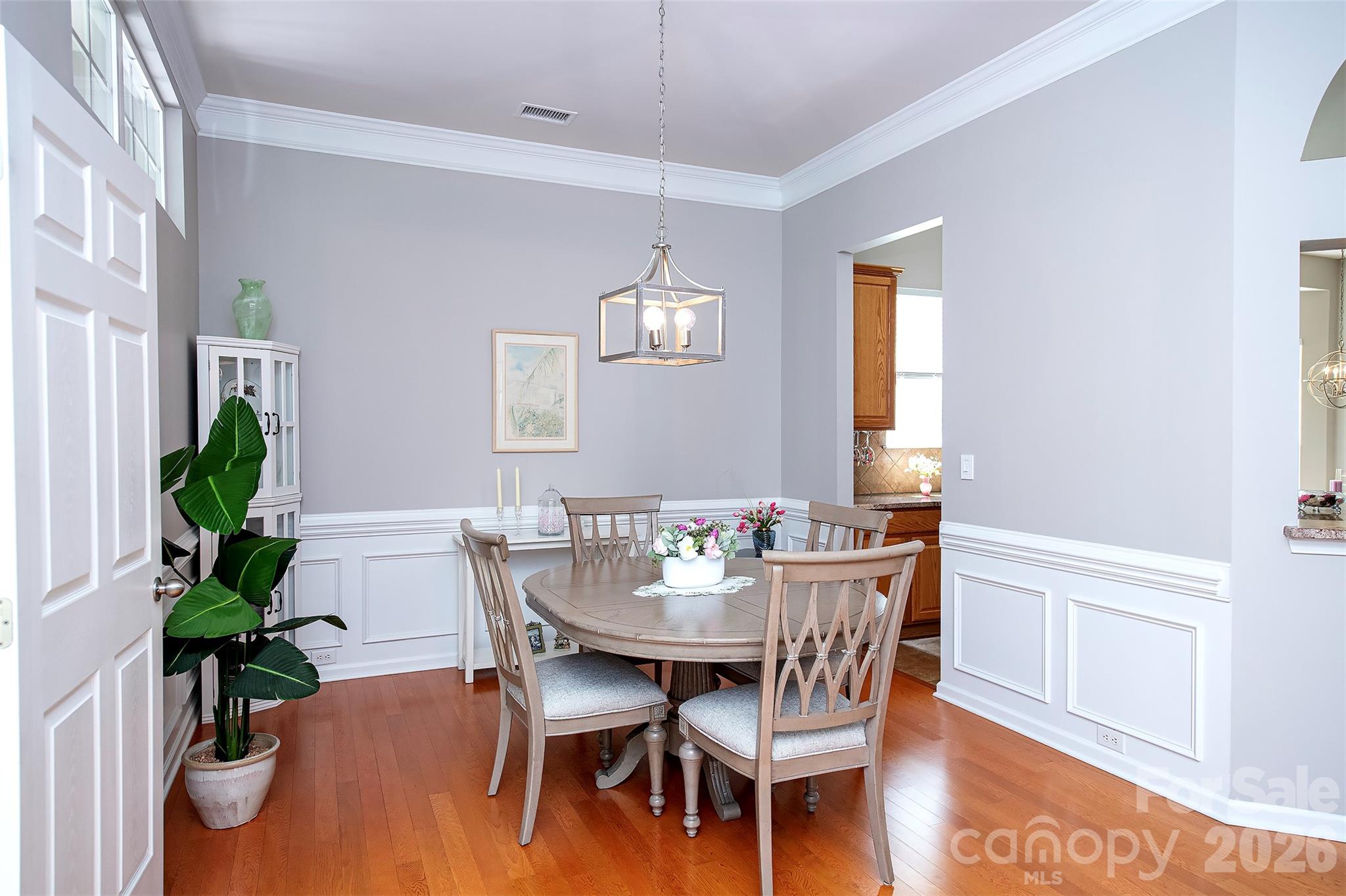 6103 Breckfield Court — Charlotte